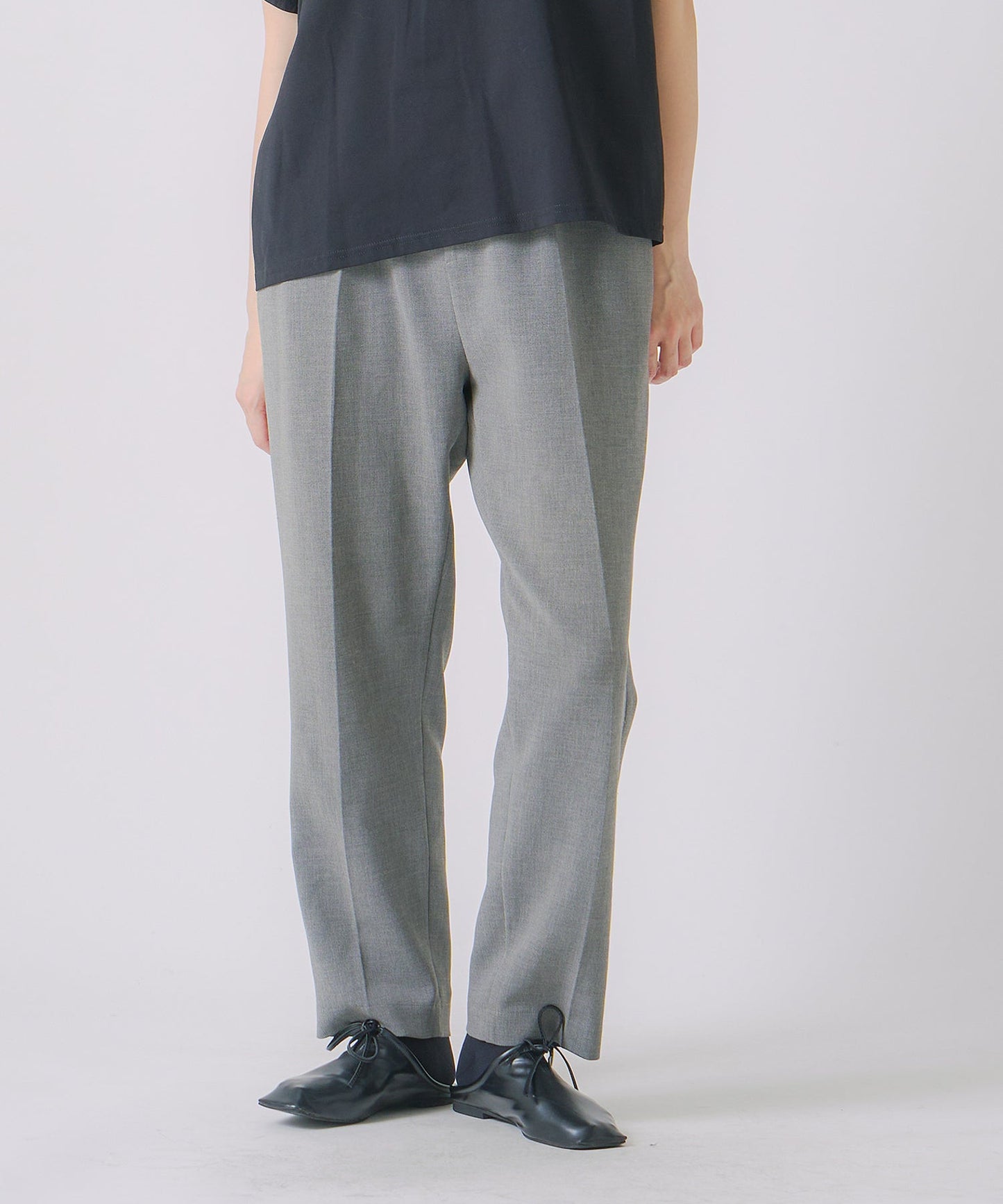 centerpress trouser / WHT23HPT4027