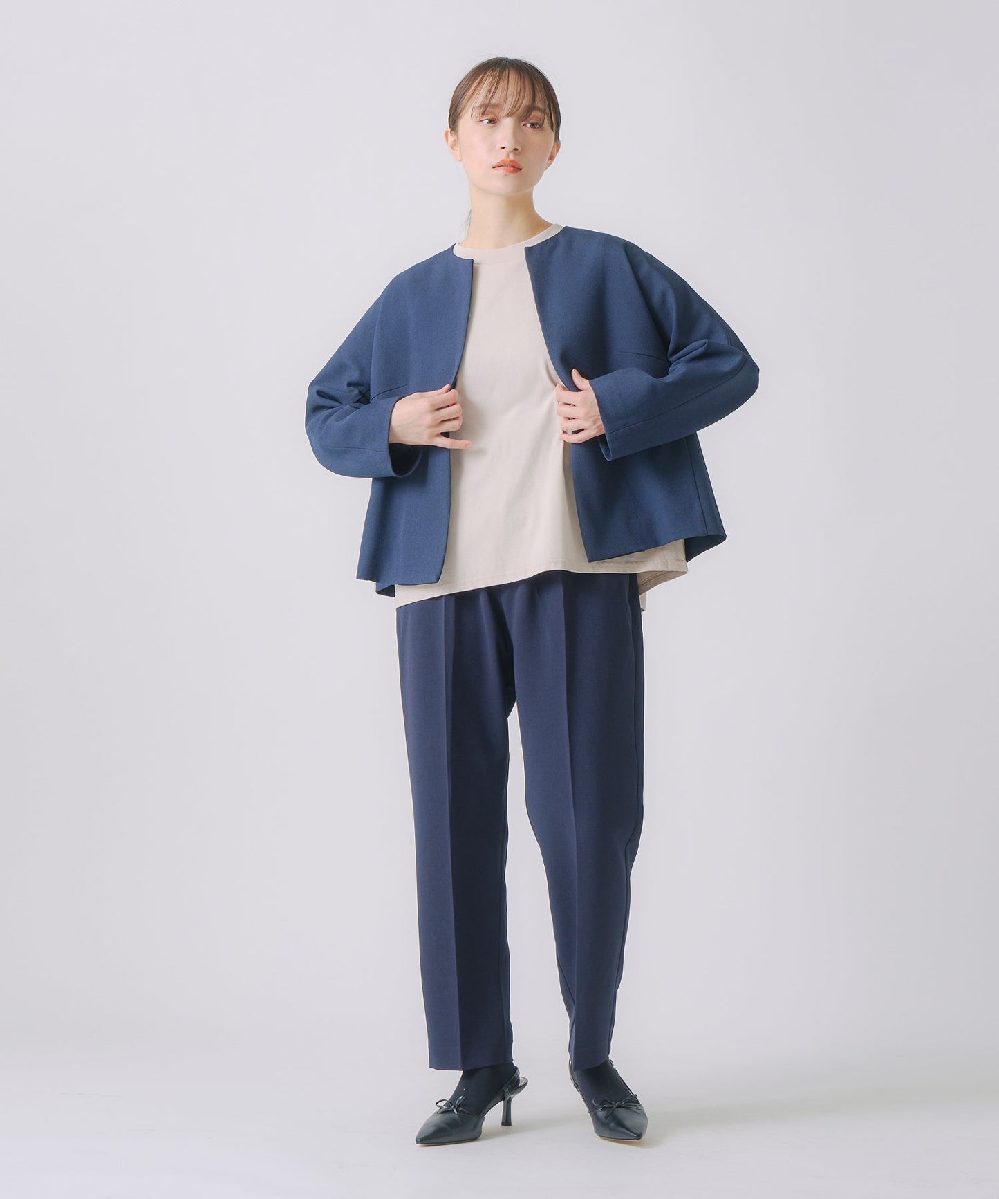 centerpress trouser / WHT23HPT4027