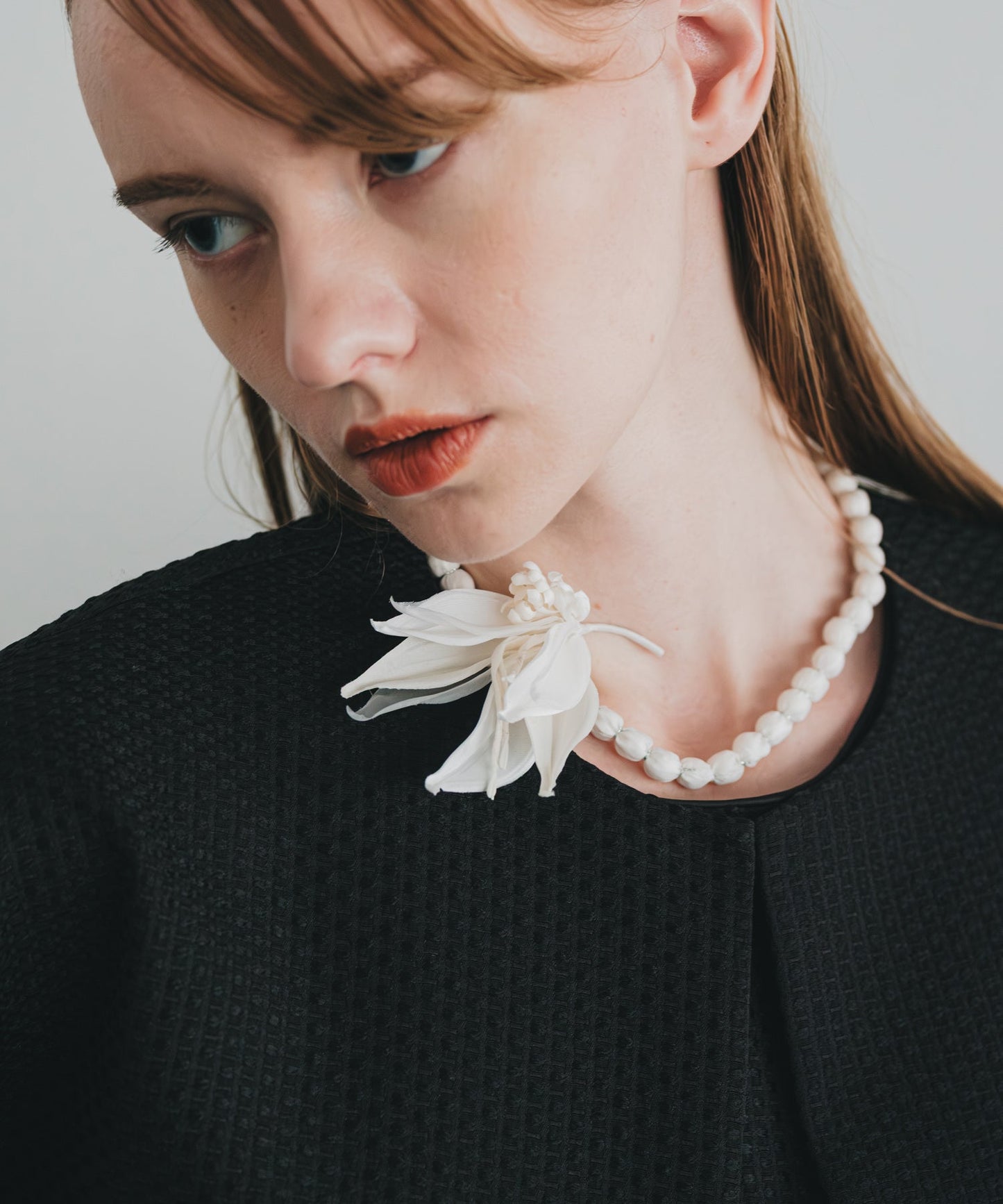 2way sheer leaf necklace/brooch / WHT25FAC4012