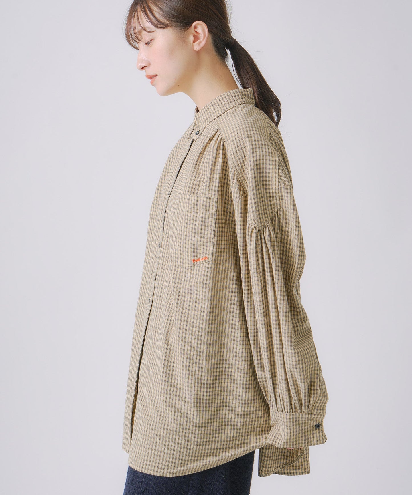 check volume blouse / WHT25FBL4076