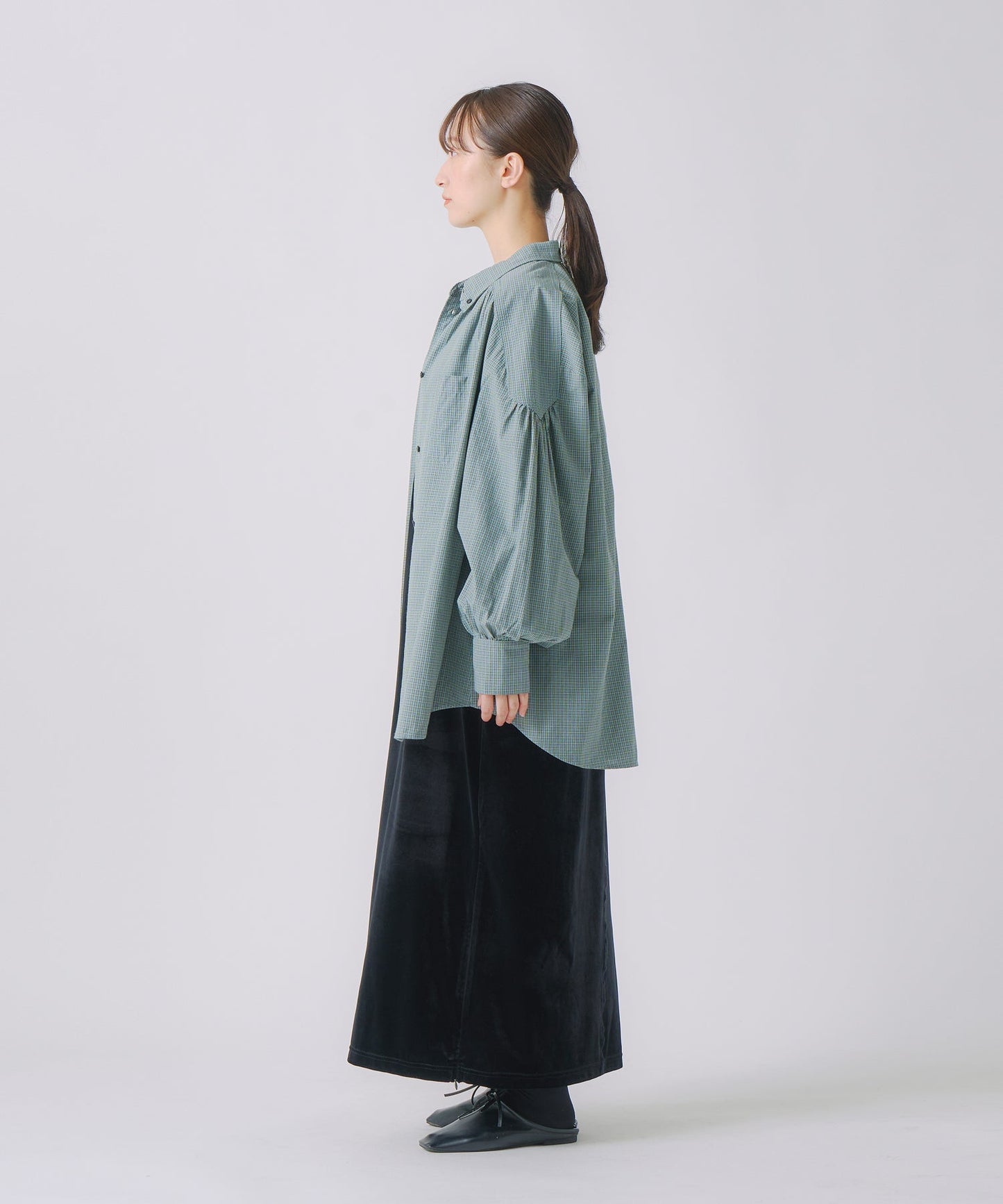 check volume blouse / WHT25FBL4076