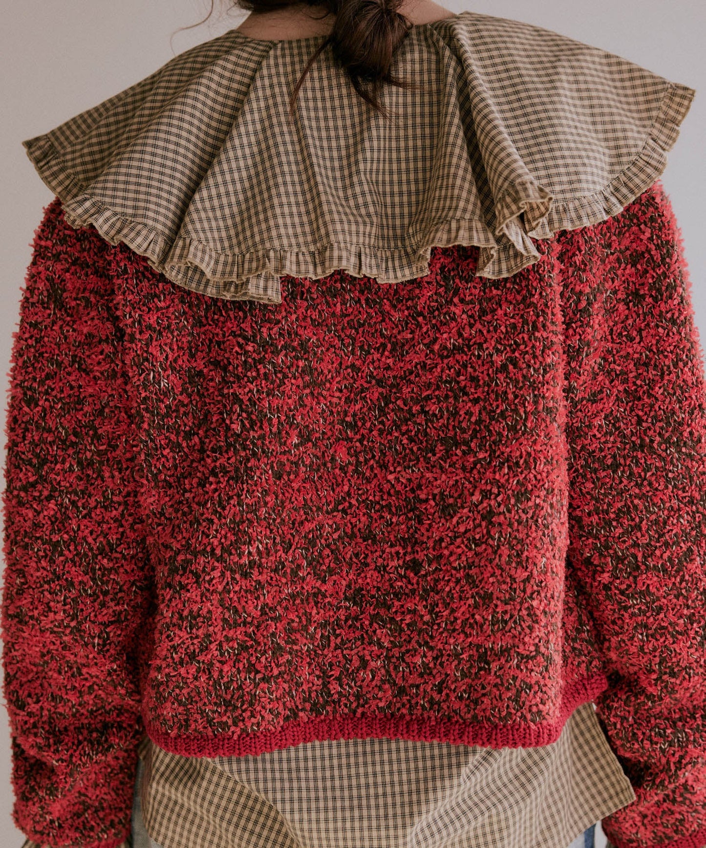 check frill blouse / WHT25FBL4077