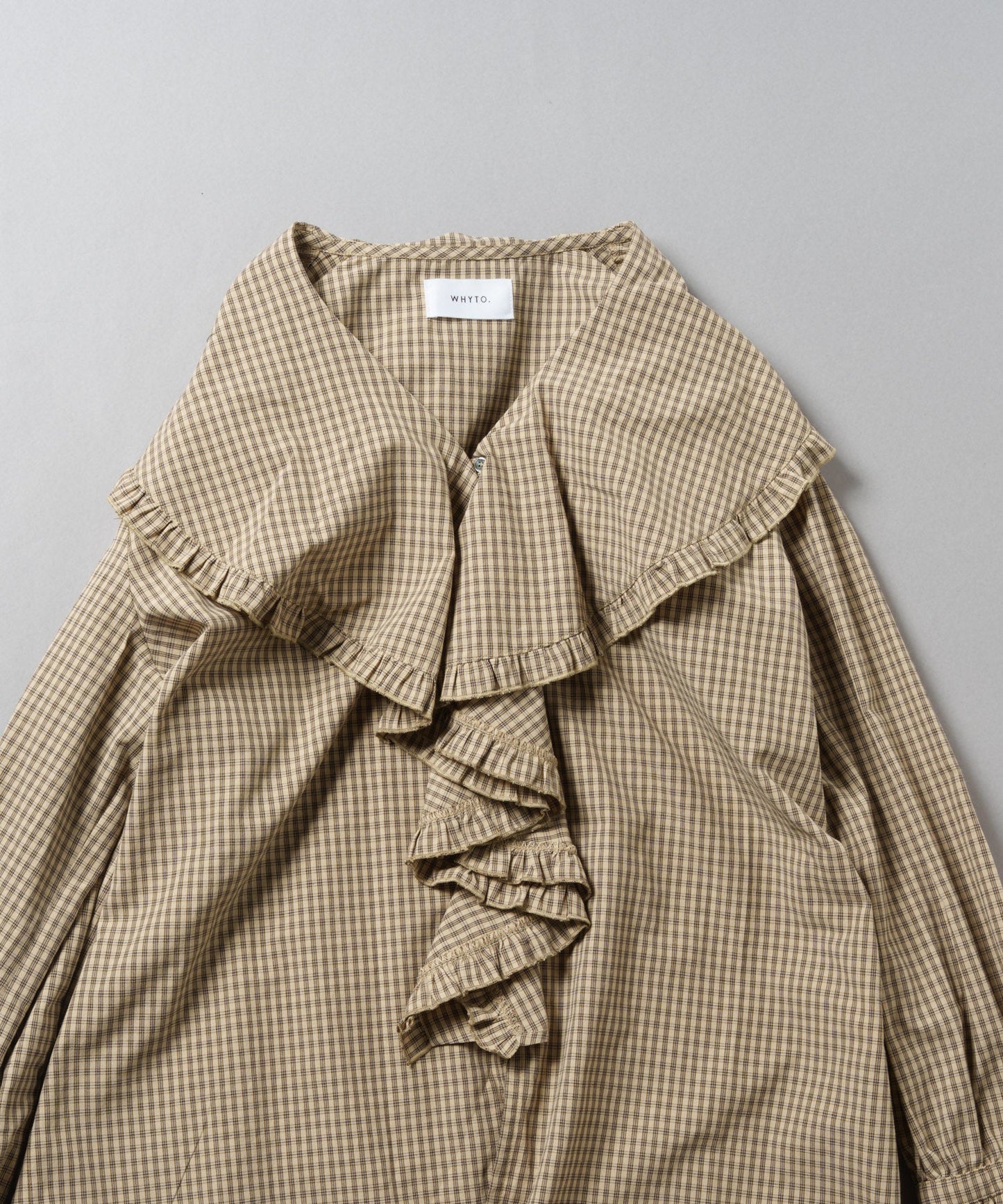 check frill blouse / WHT25FBL4077