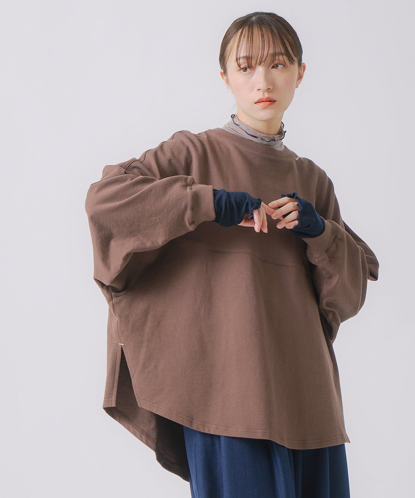round switch sweat / WHT25FCS4001