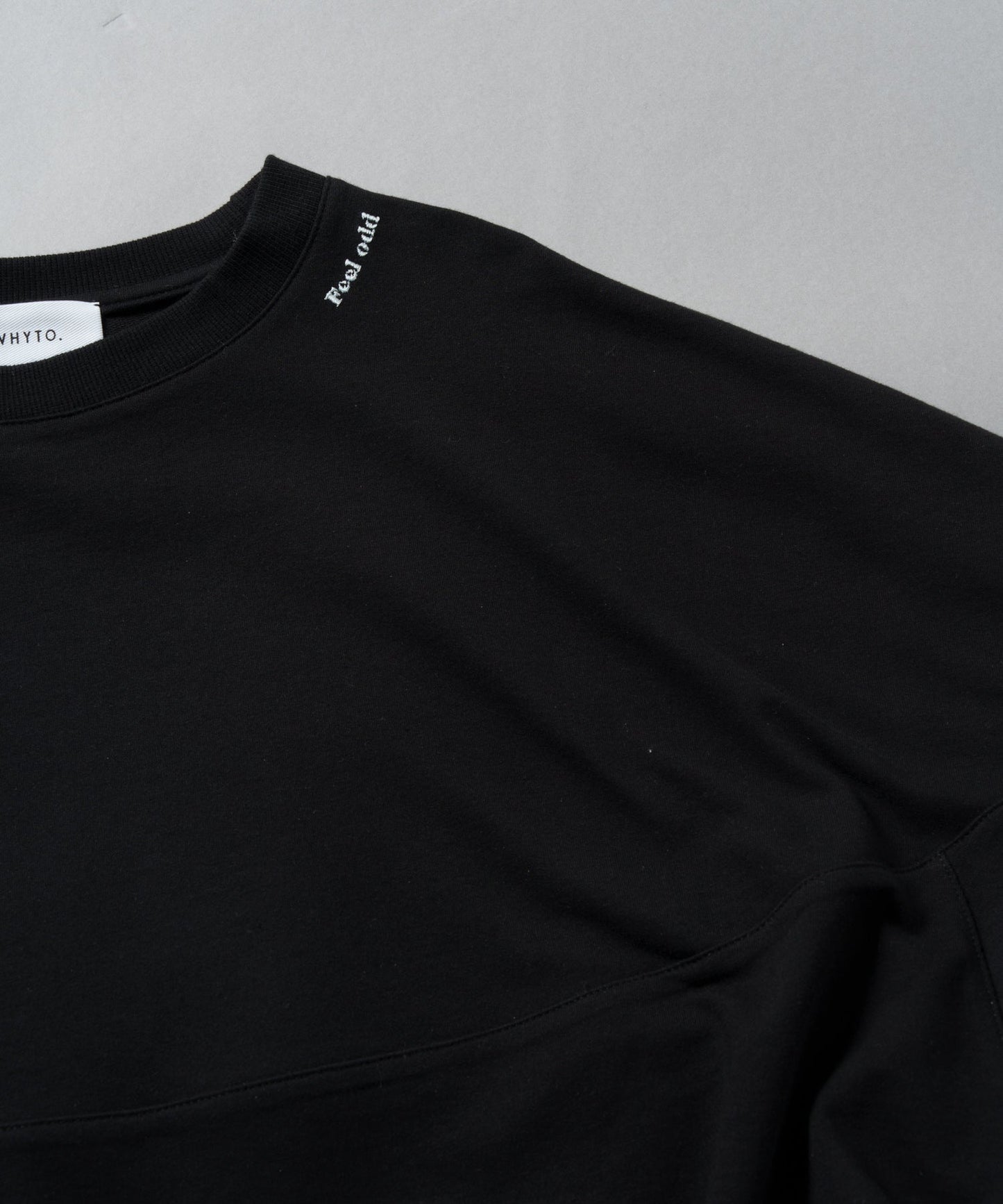 round switch sweat / WHT25FCS4001