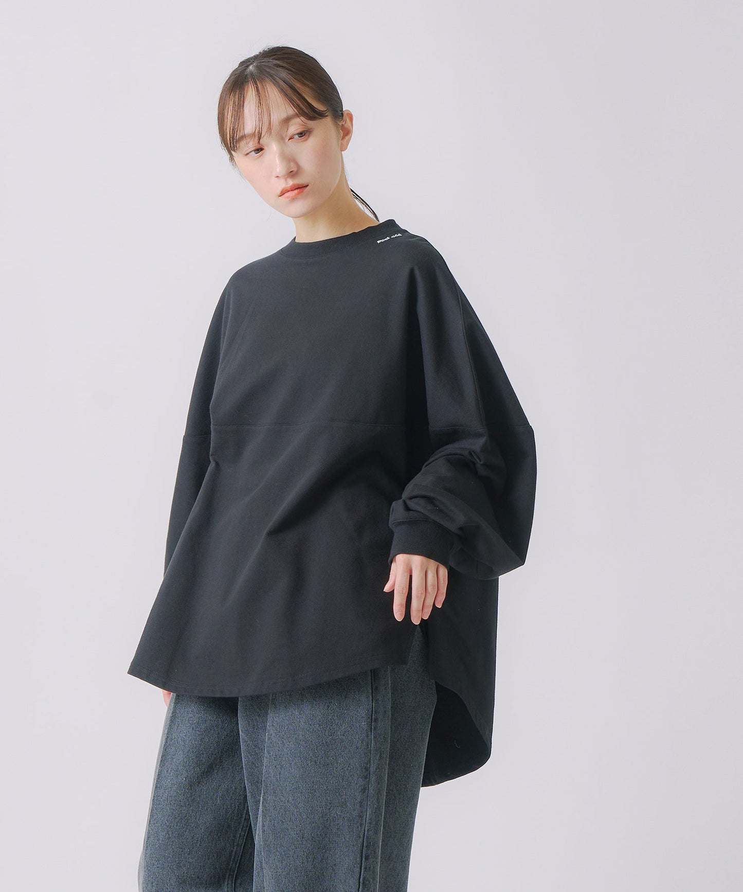 round switch sweat / WHT25FCS4001