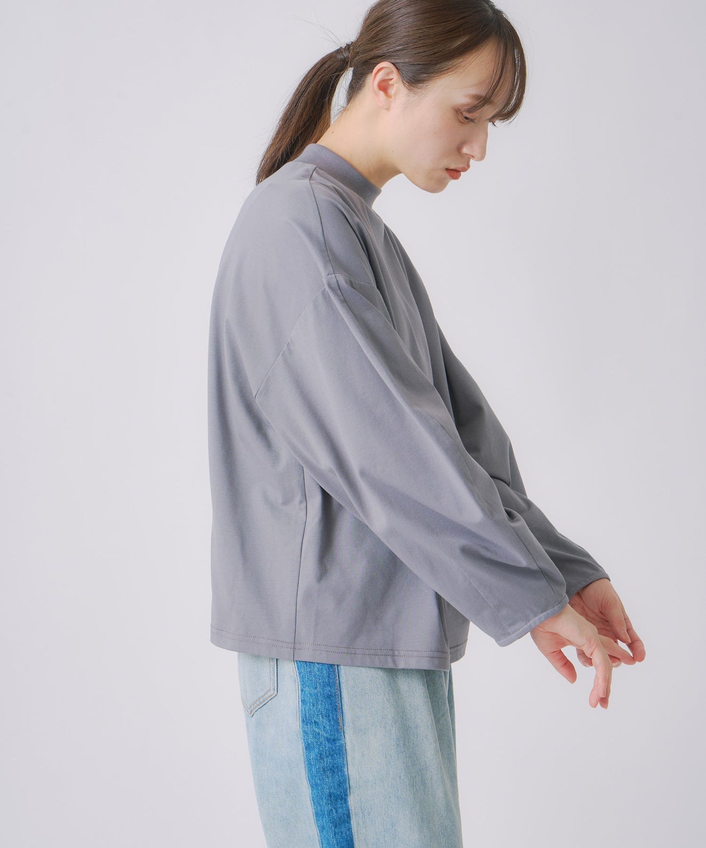 curve sleeve tee / WHT25FCS4002