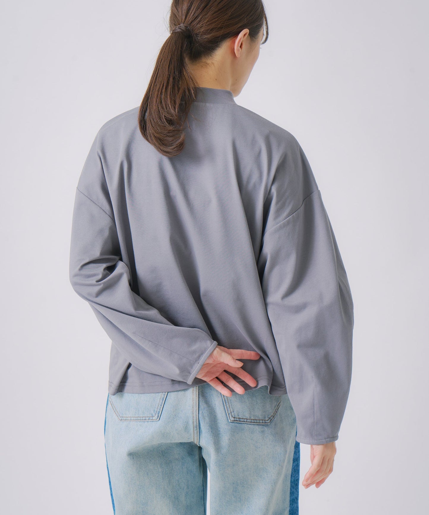 curve sleeve tee / WHT25FCS4002