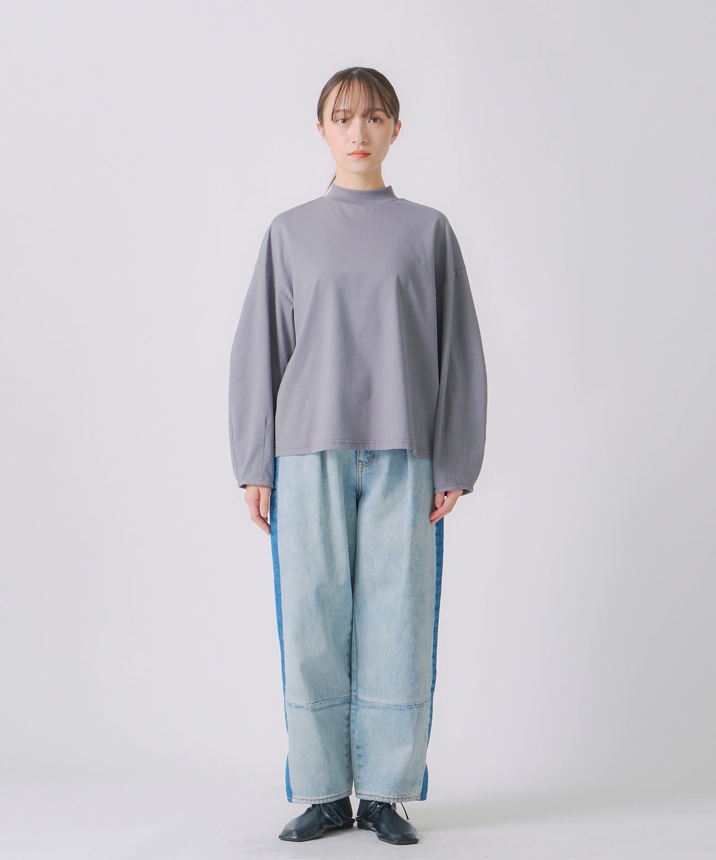 curve sleeve tee / WHT25FCS4002