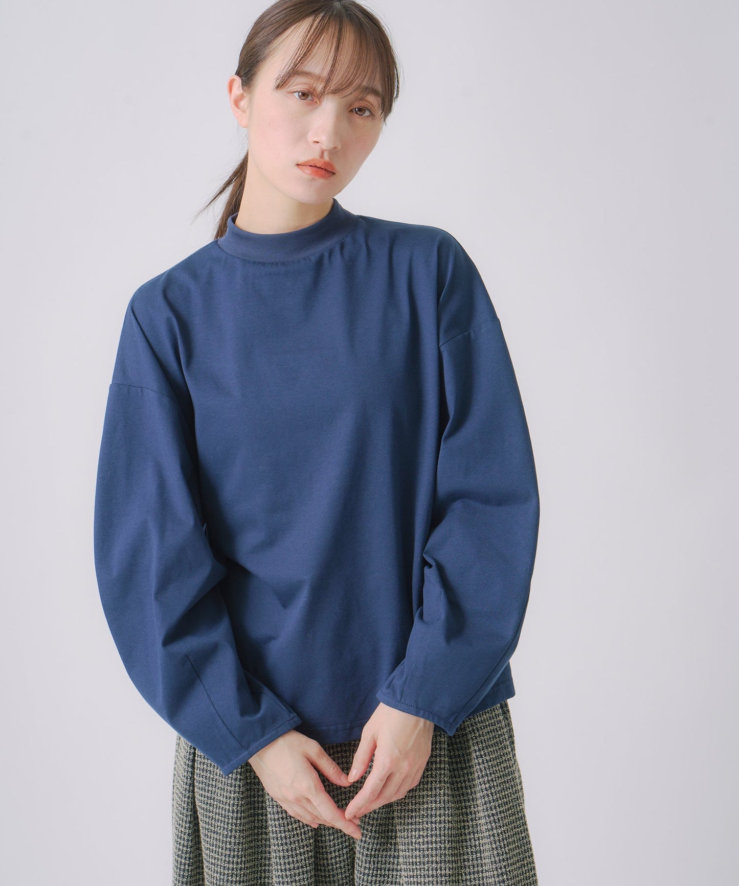 curve sleeve tee / WHT25FCS4002