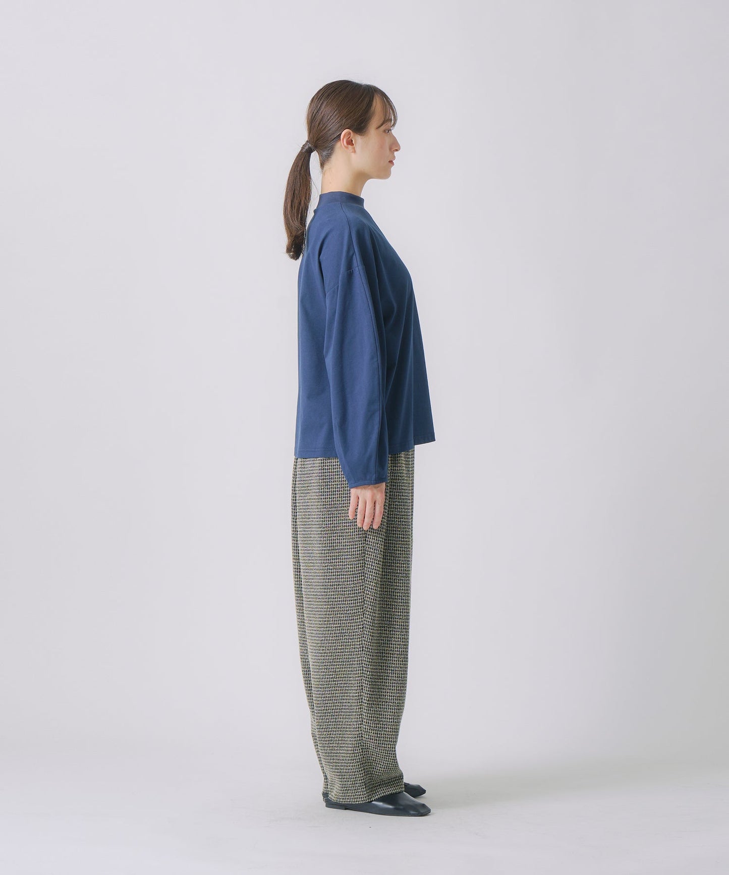 curve sleeve tee / WHT25FCS4002