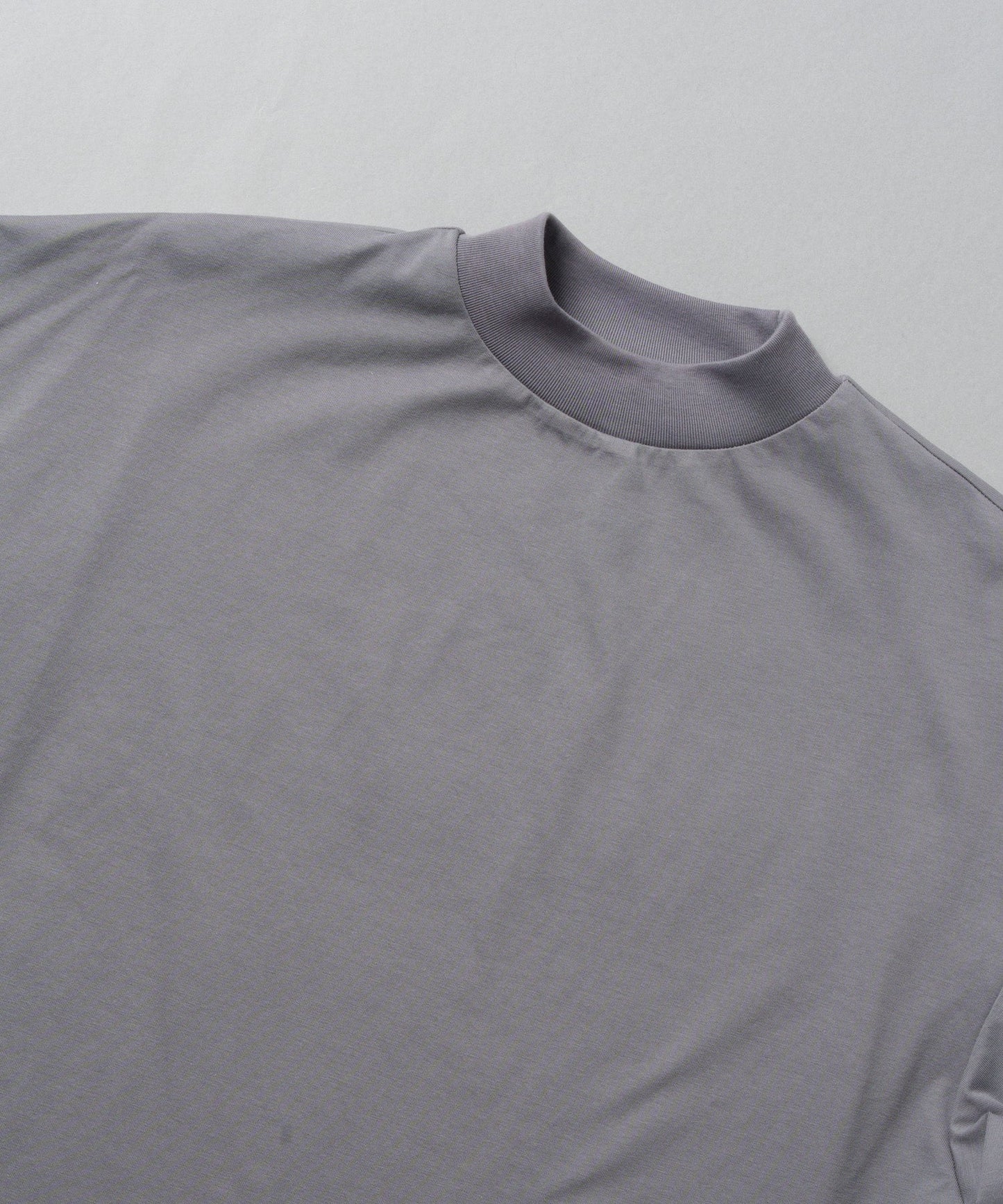 curve sleeve tee / WHT25FCS4002