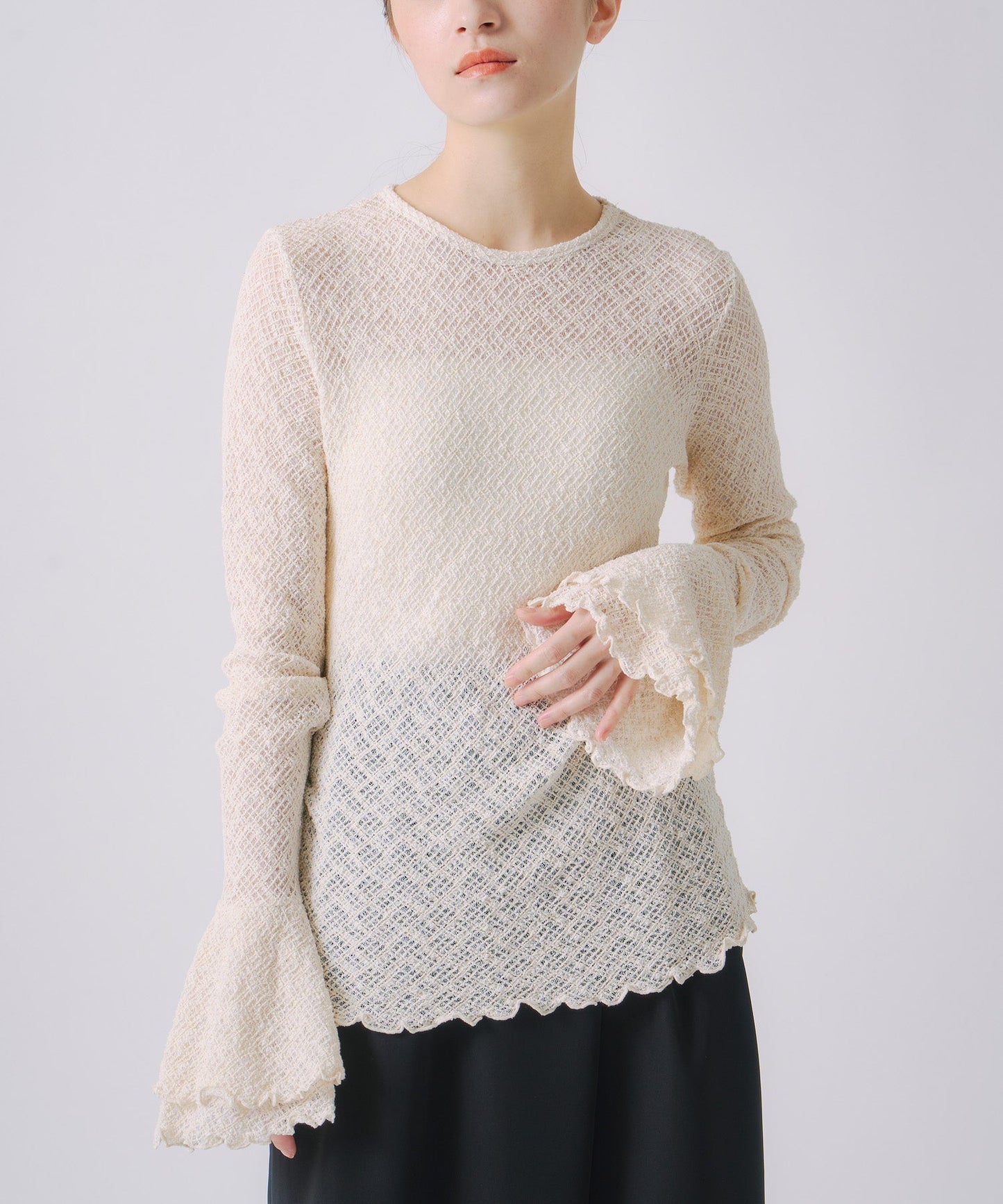 frill flare lace tops / WHT25FCS4004