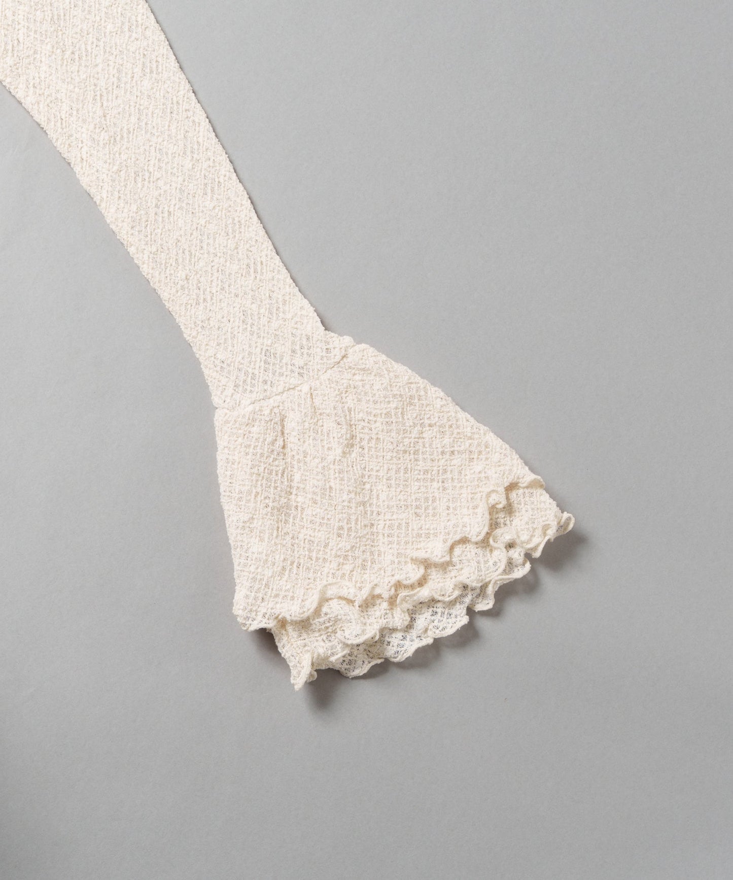 frill flare lace tops / WHT25FCS4004