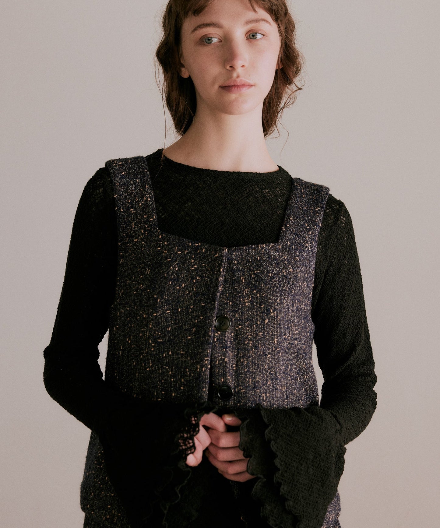 frill flare lace tops / WHT25FCS4004