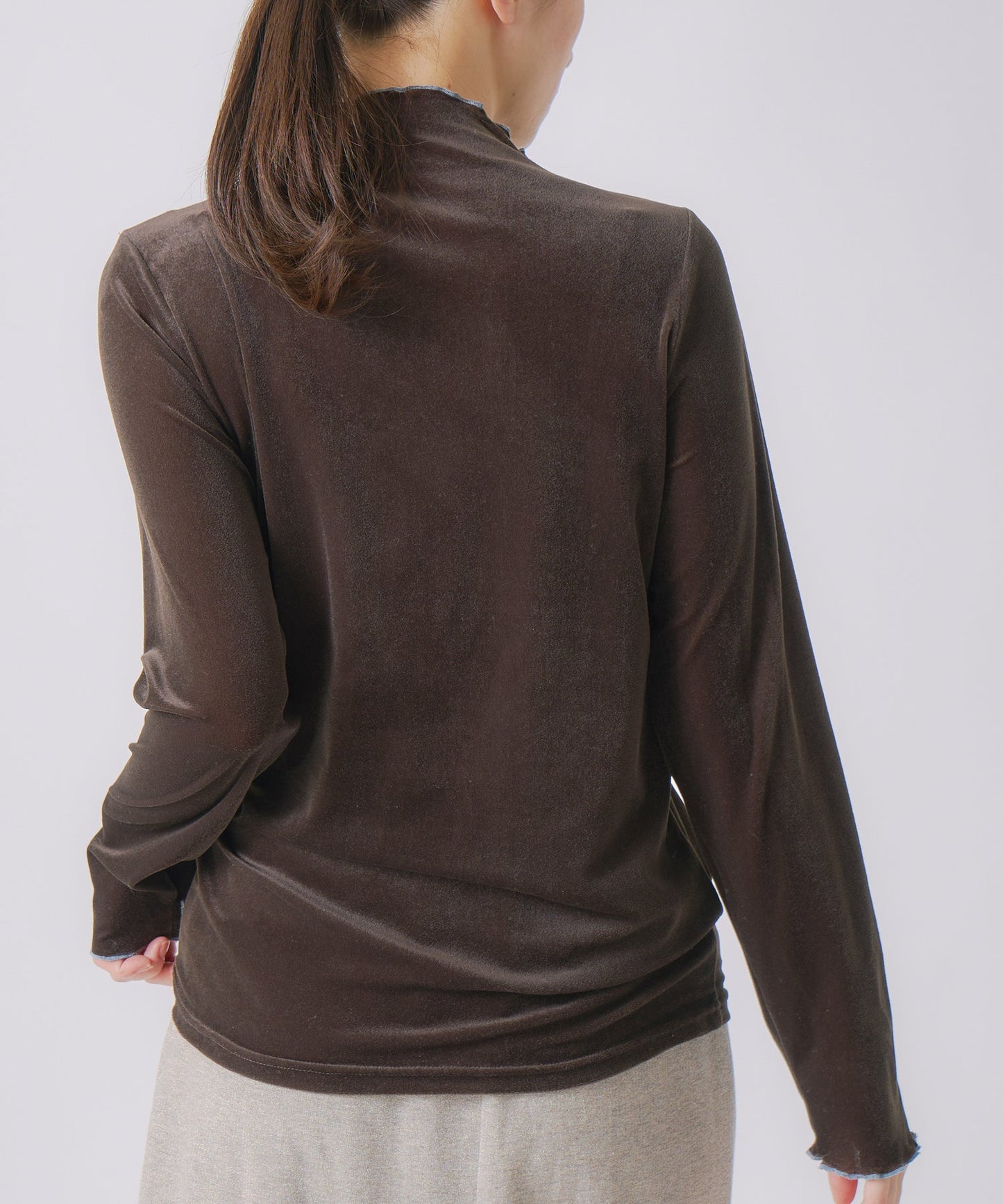 sheer velour blouse / WHT25FCS4006
