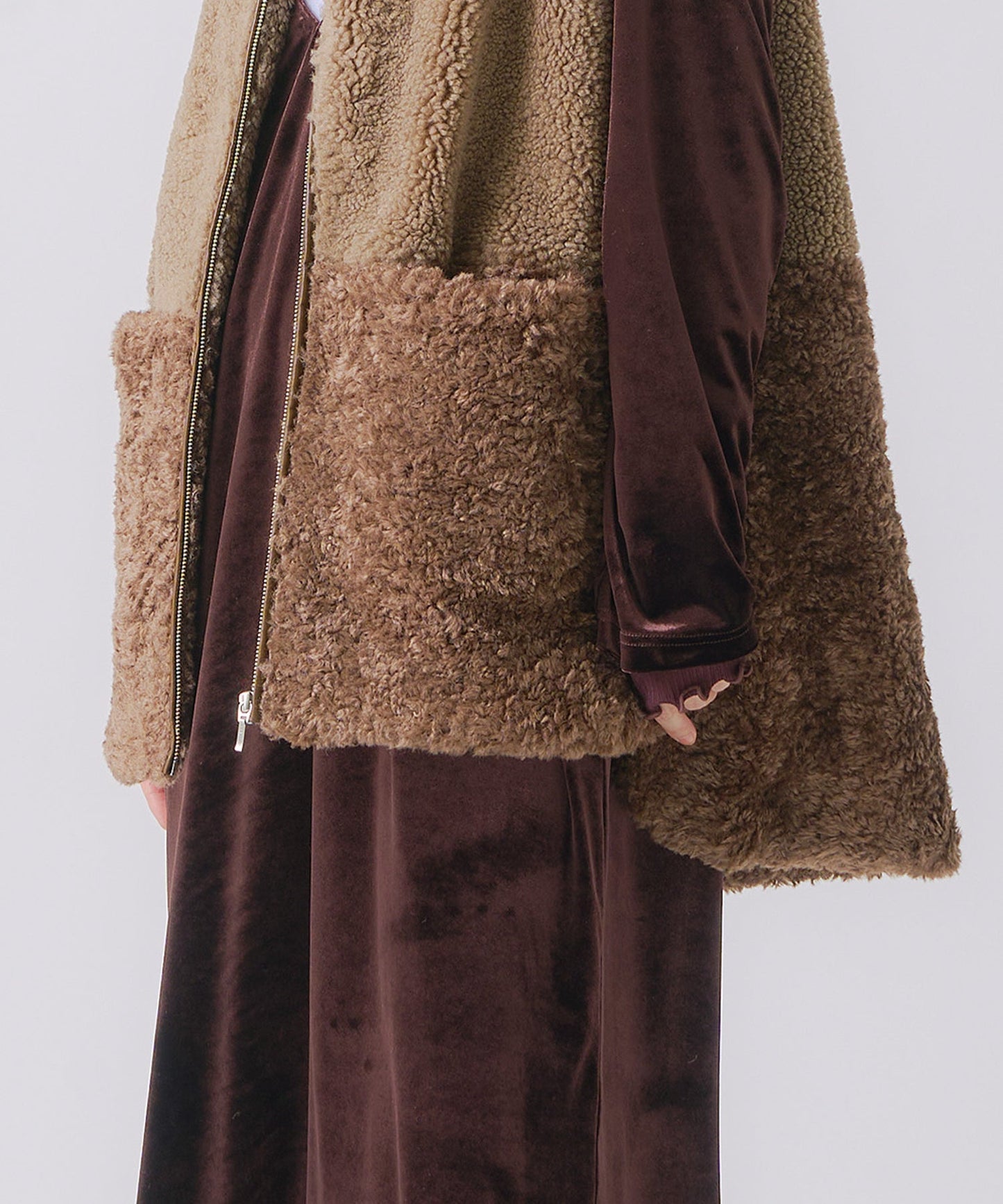 eco fur combination vest / WHT25FJK4045