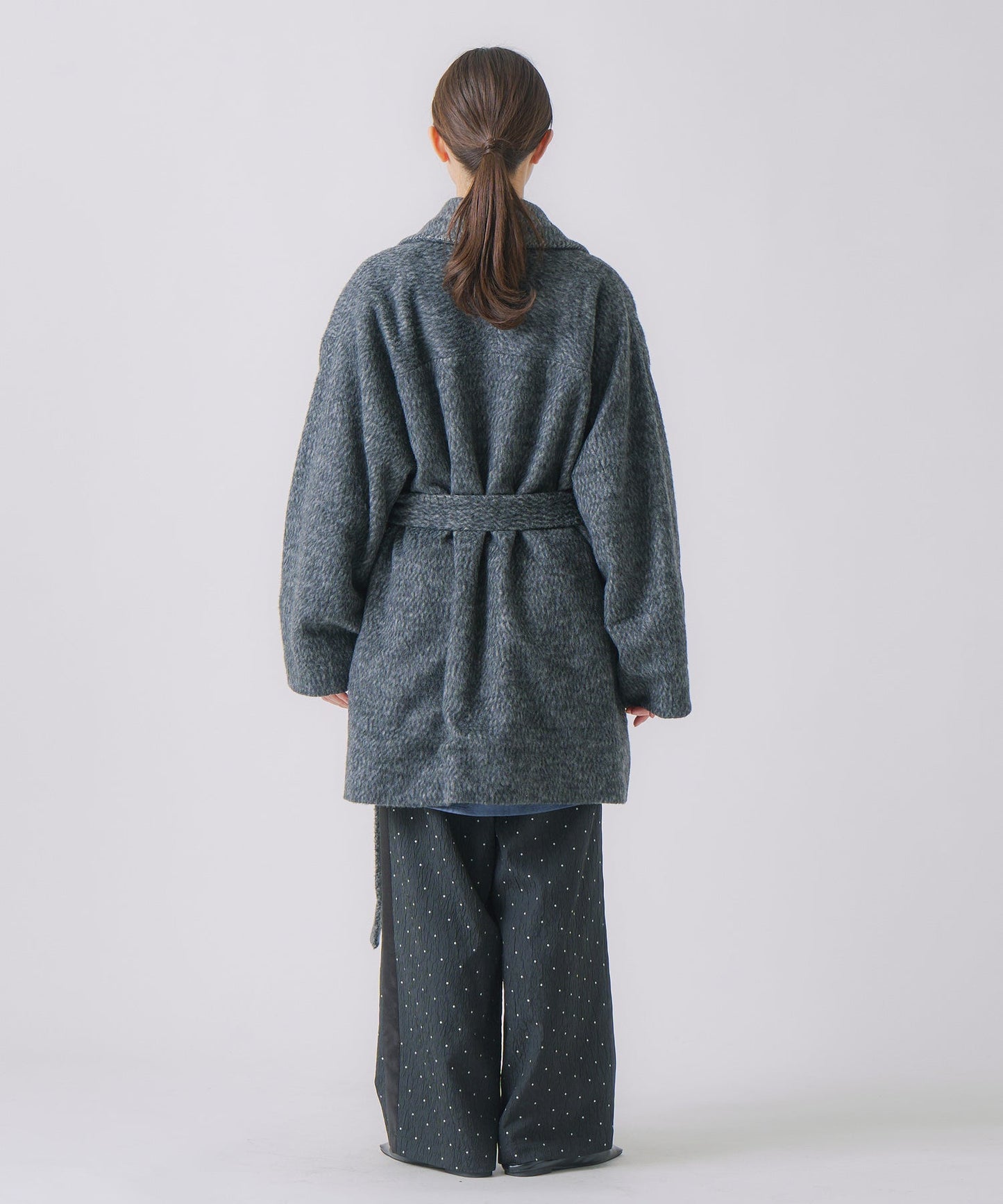 shaggy wool coat / WHT25FJK4046