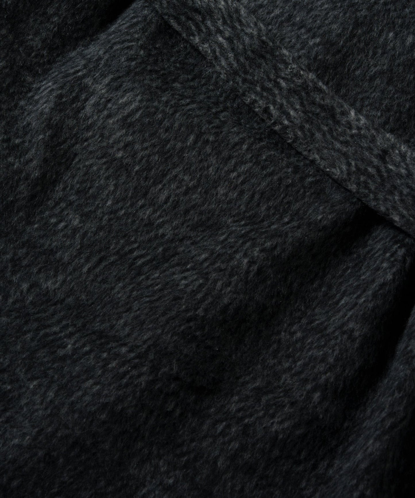 shaggy wool coat / WHT25FJK4046