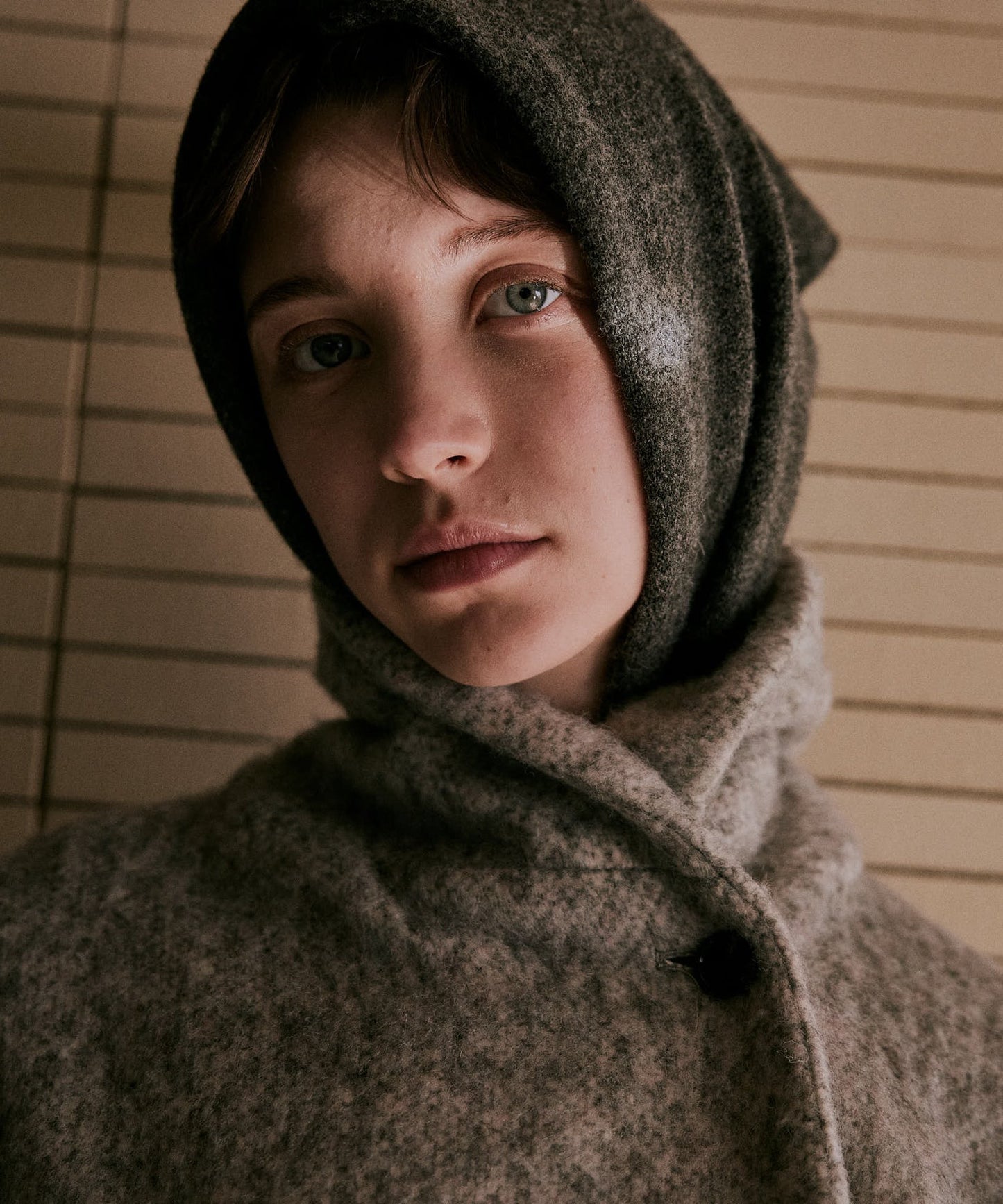 shaggy wool coat / WHT25FJK4046