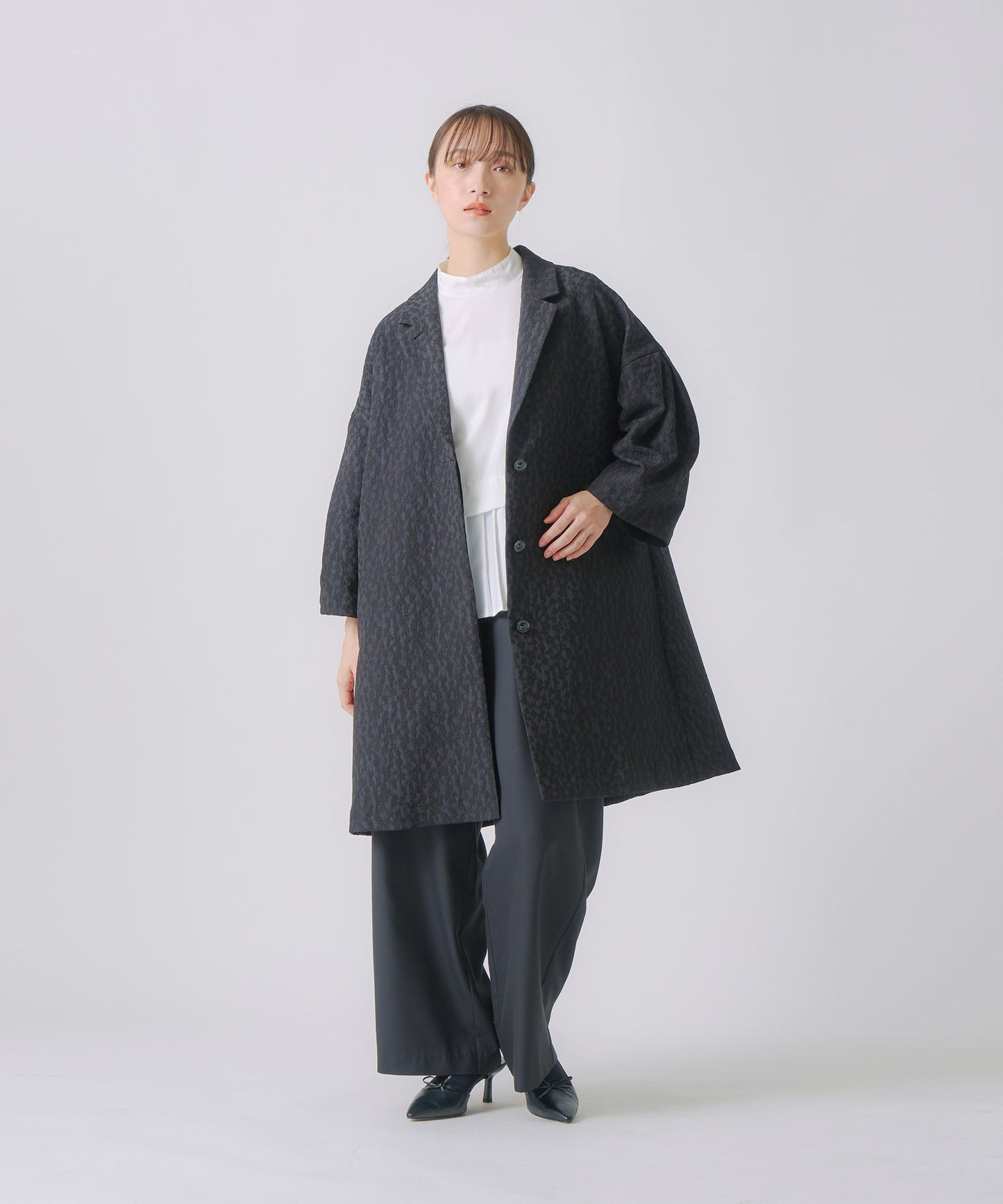 jacquard tent line coat / WHT25FJK4048