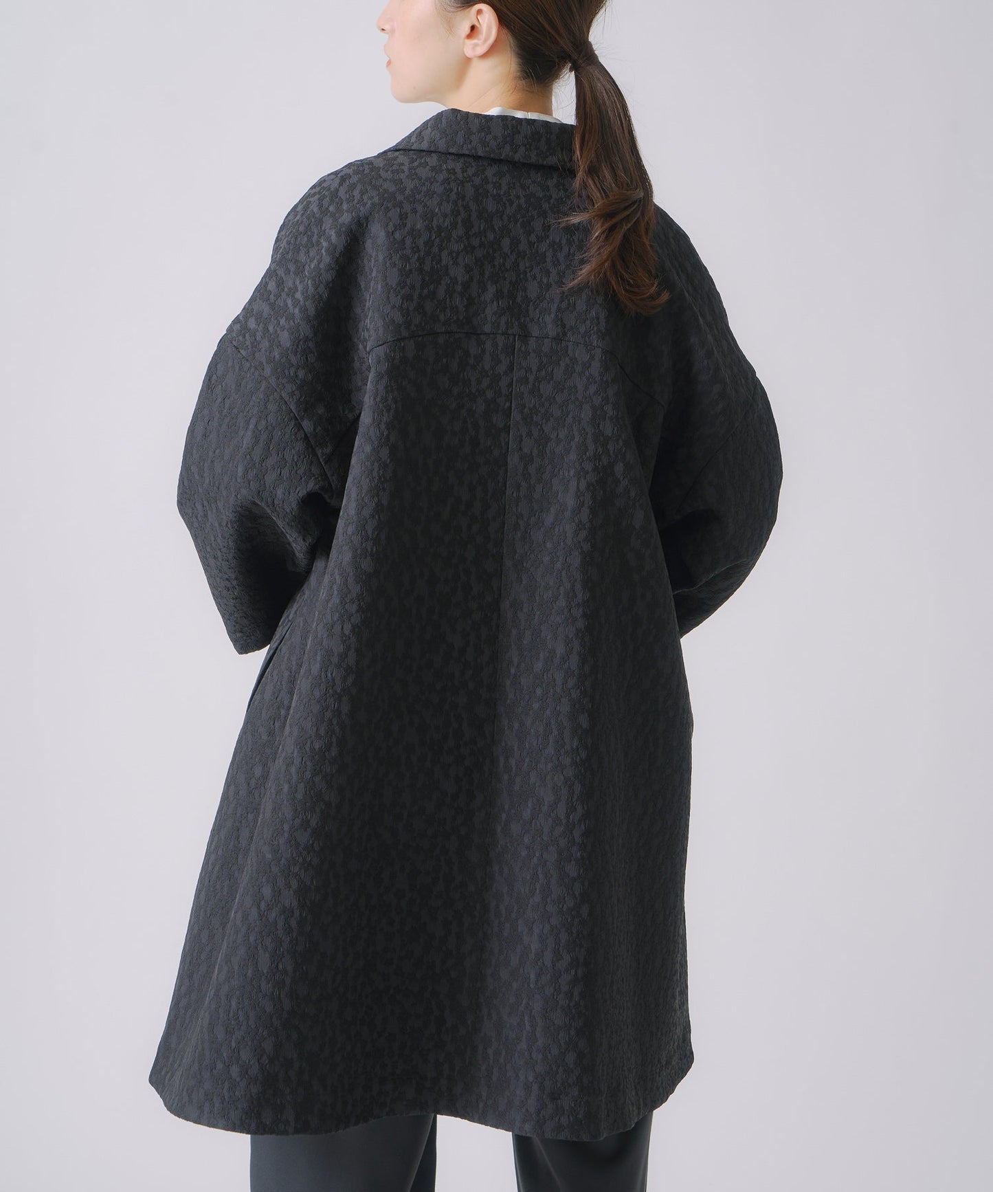 jacquard tent line coat / WHT25FJK4048