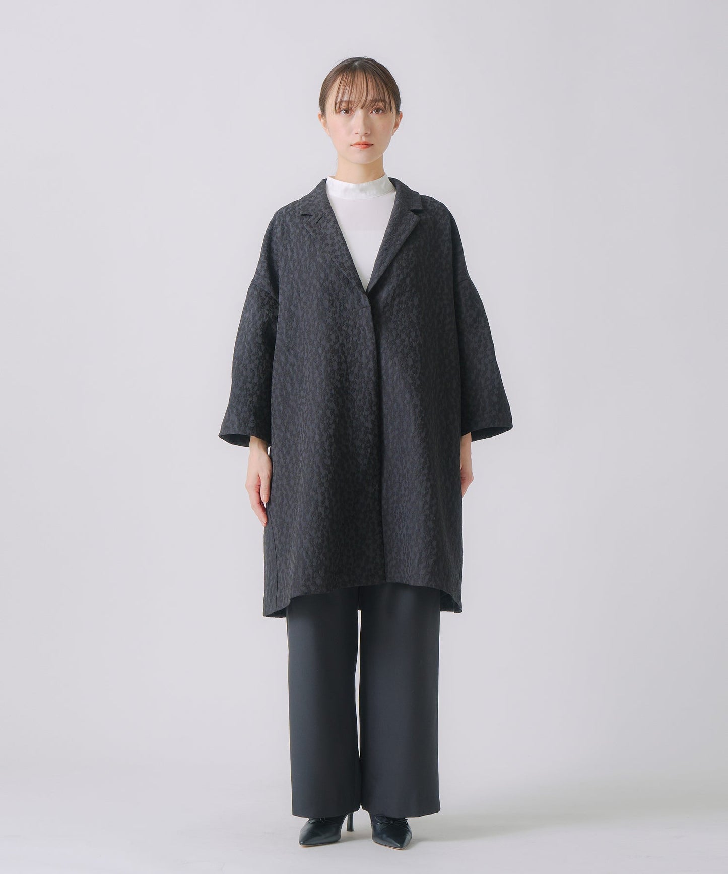 jacquard tent line coat / WHT25FJK4048