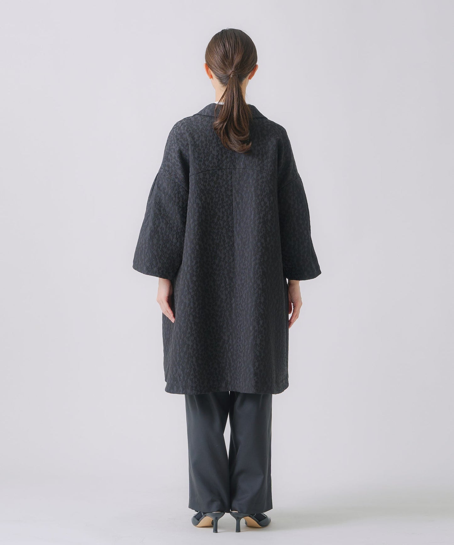 jacquard tent line coat / WHT25FJK4048