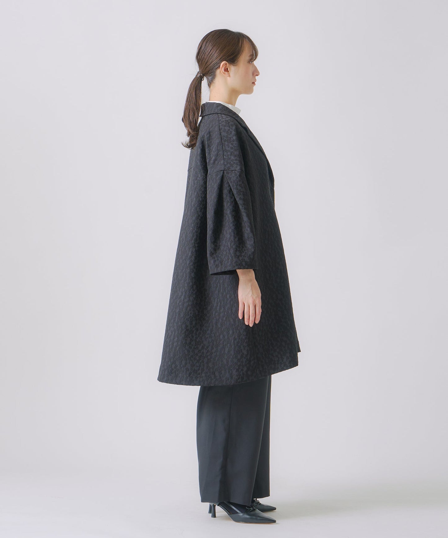 jacquard tent line coat / WHT25FJK4048