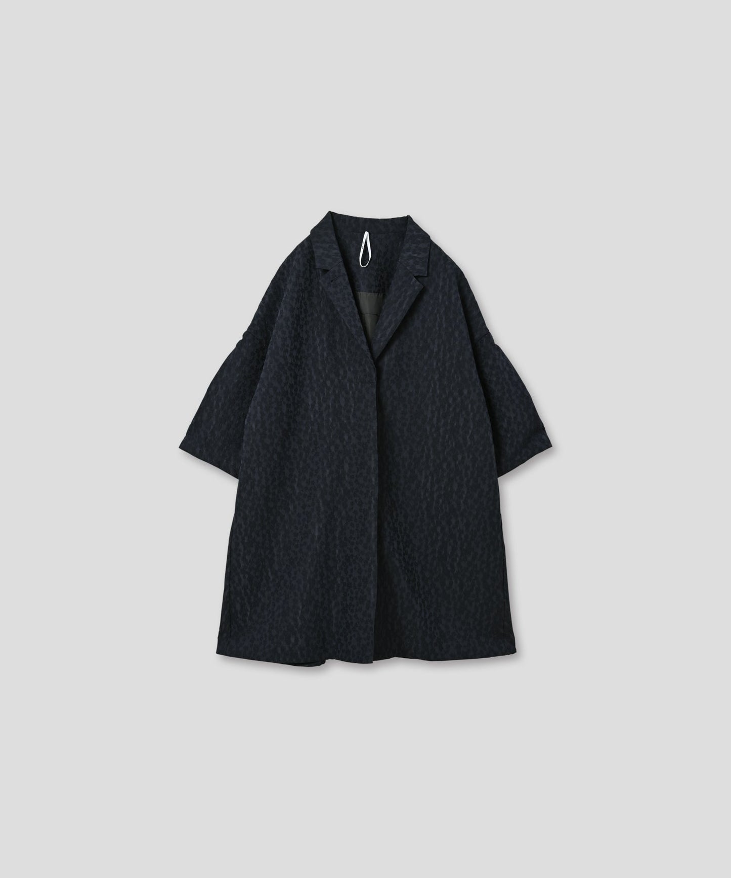 jacquard tent line coat / WHT25FJK4048
