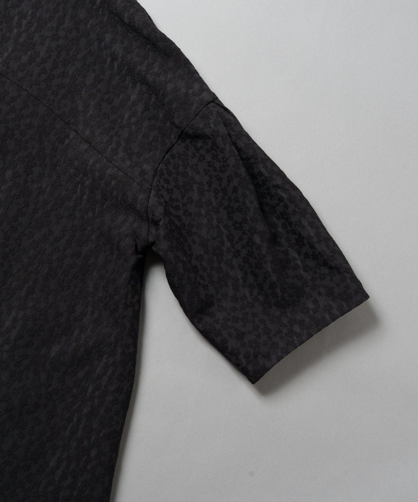 jacquard tent line coat / WHT25FJK4048