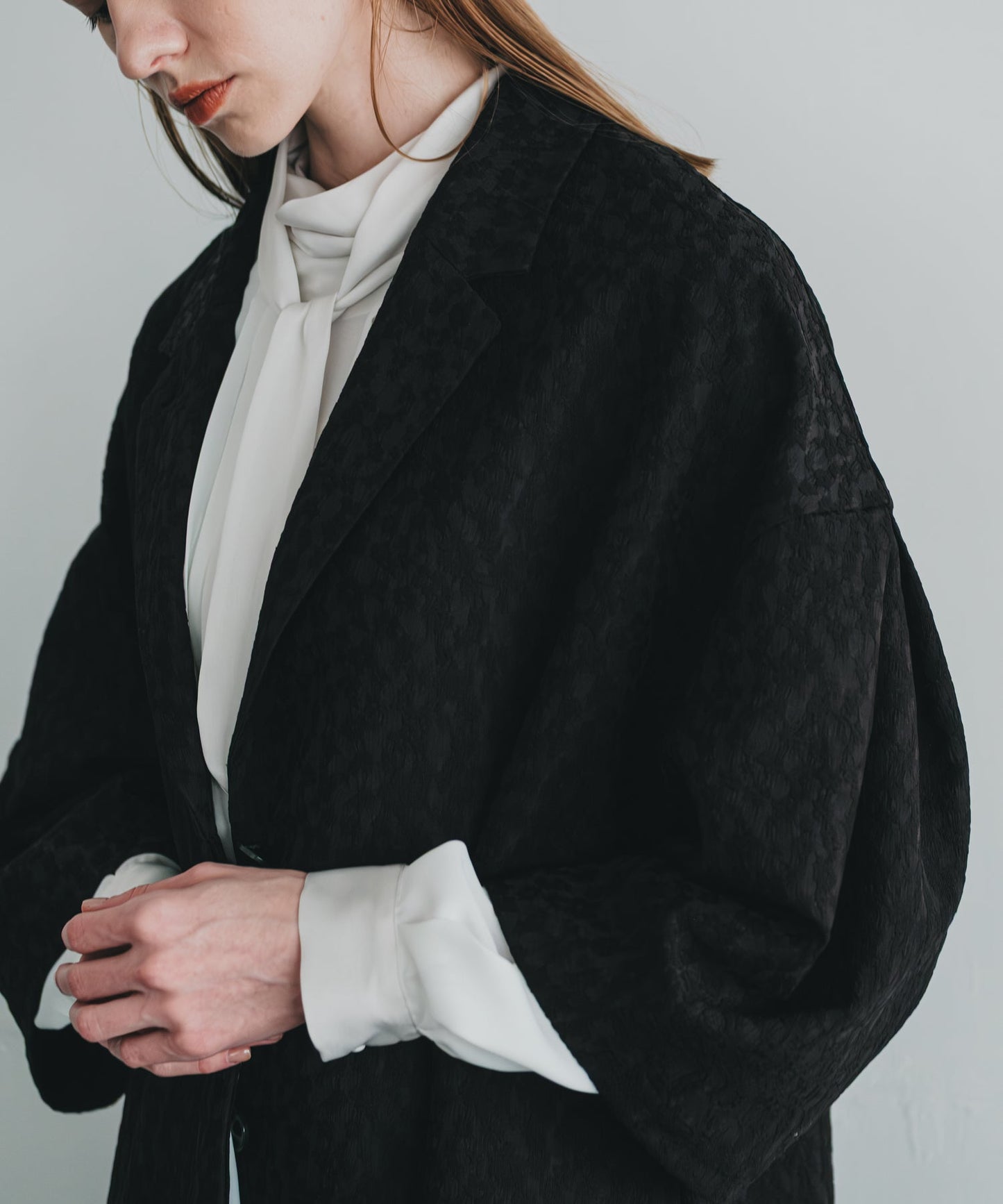 jacquard tent line coat / WHT25FJK4048