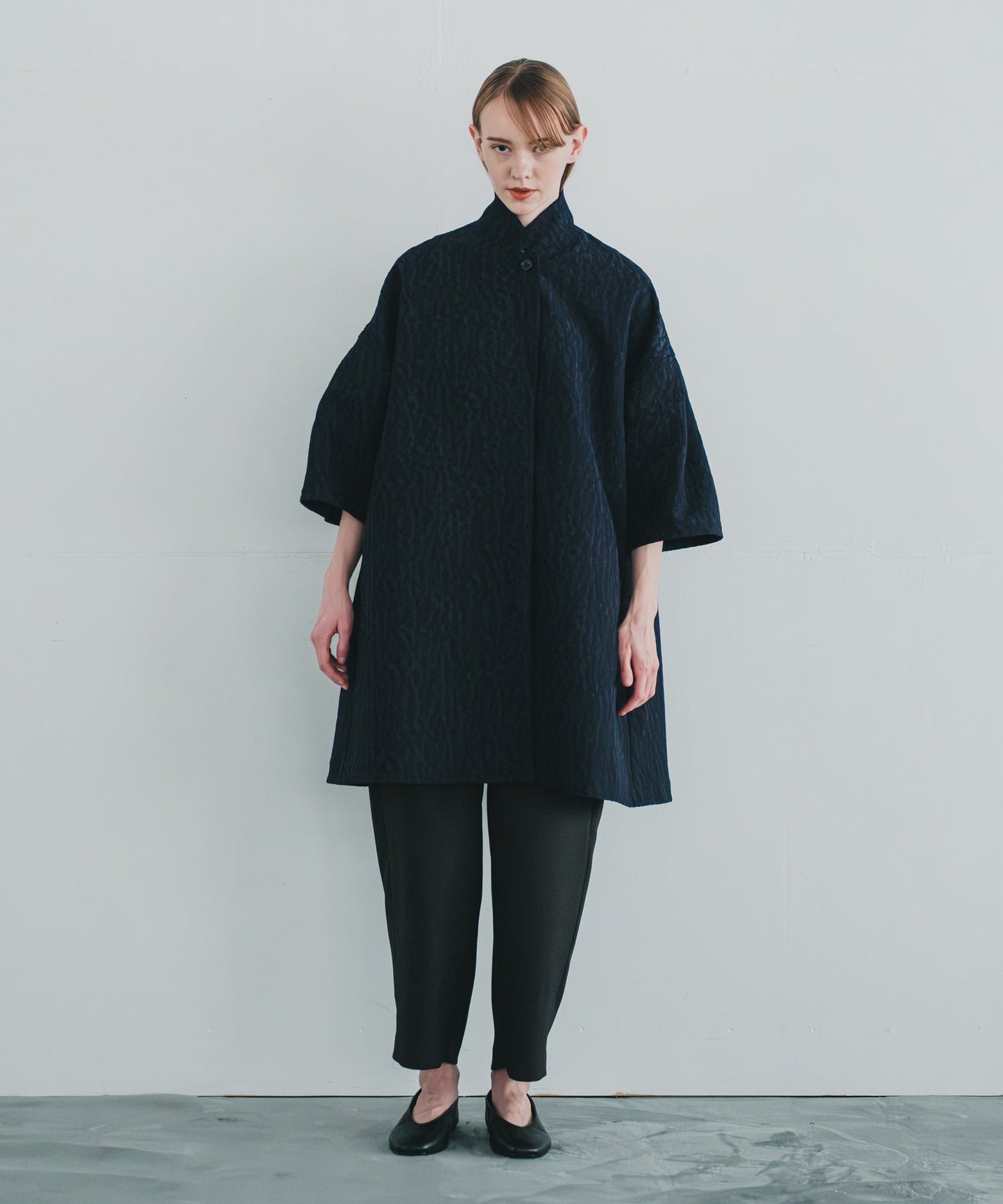 jacquard tent line coat / WHT25FJK4048