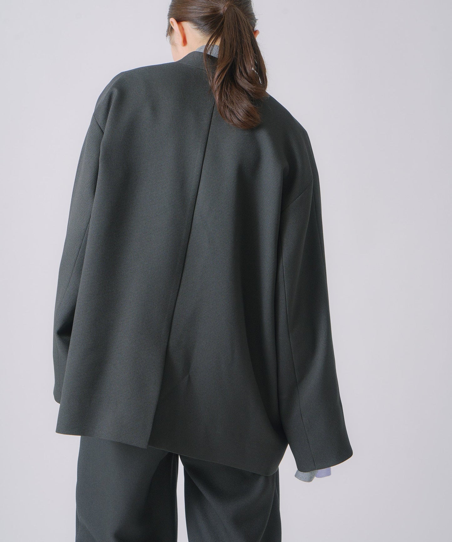 chic tweed over jacket / WHT25FJK4049