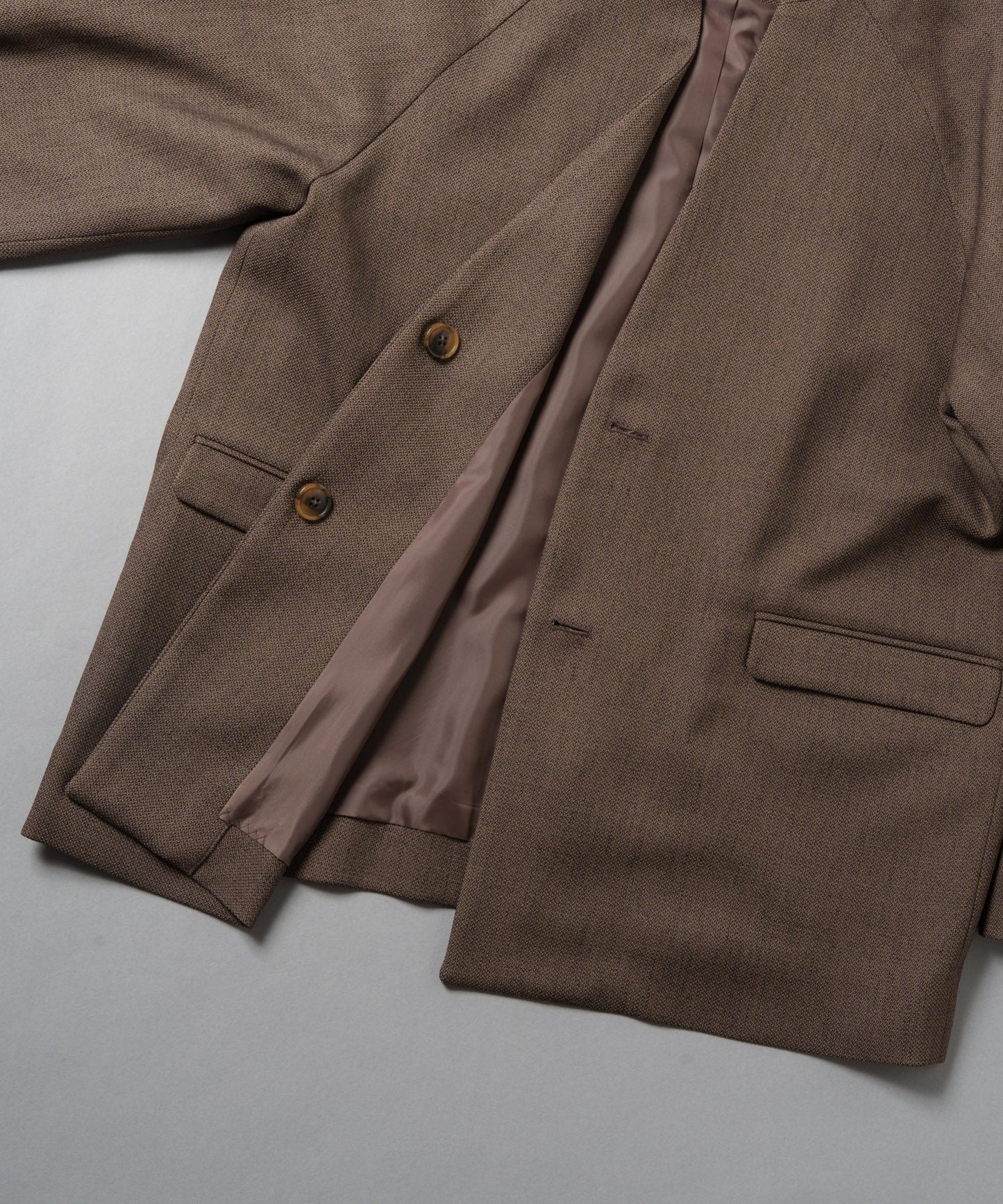 chic tweed over jacket / WHT25FJK4049