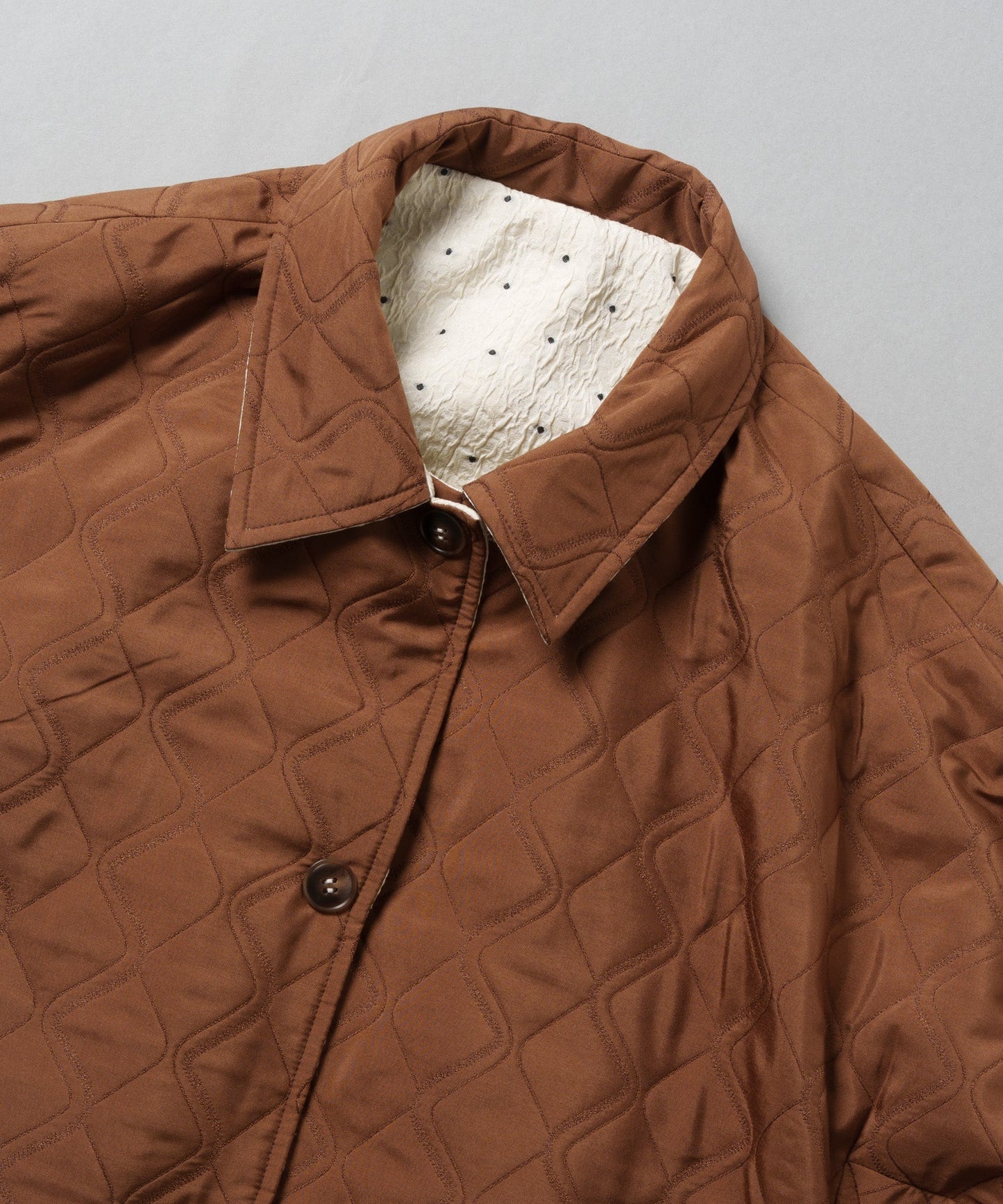 dot reversible quilt jacket / WHT25FJK4051