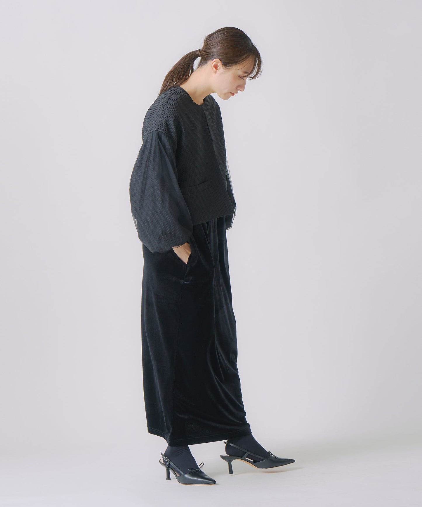 tulle layered sleeve jacket / WHT25FJK4052