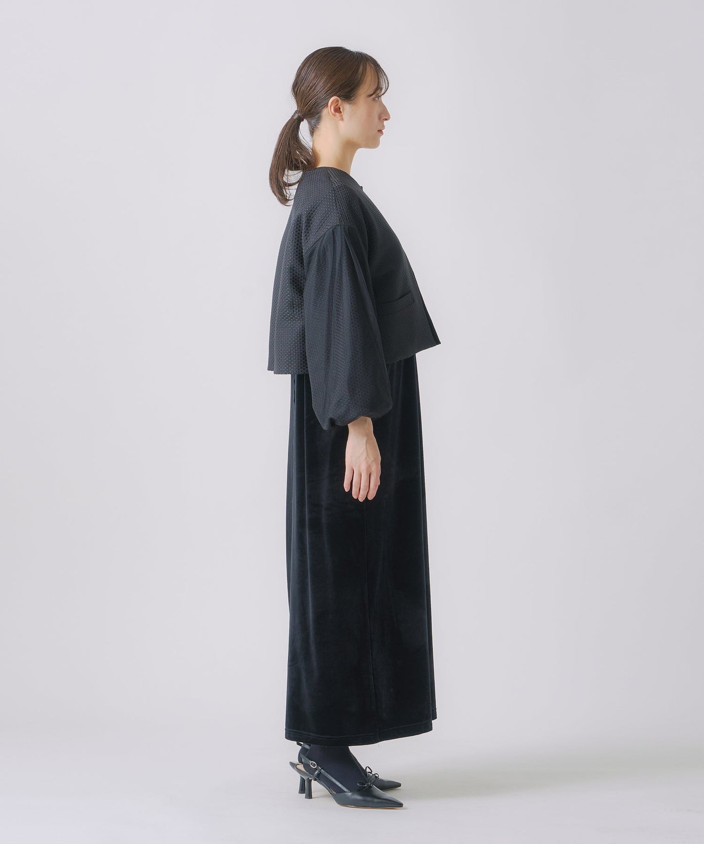tulle layered sleeve jacket / WHT25FJK4052