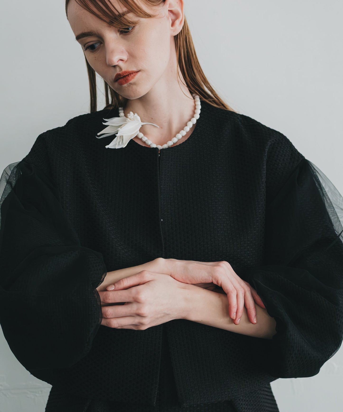 tulle layered sleeve jacket / WHT25FJK4052