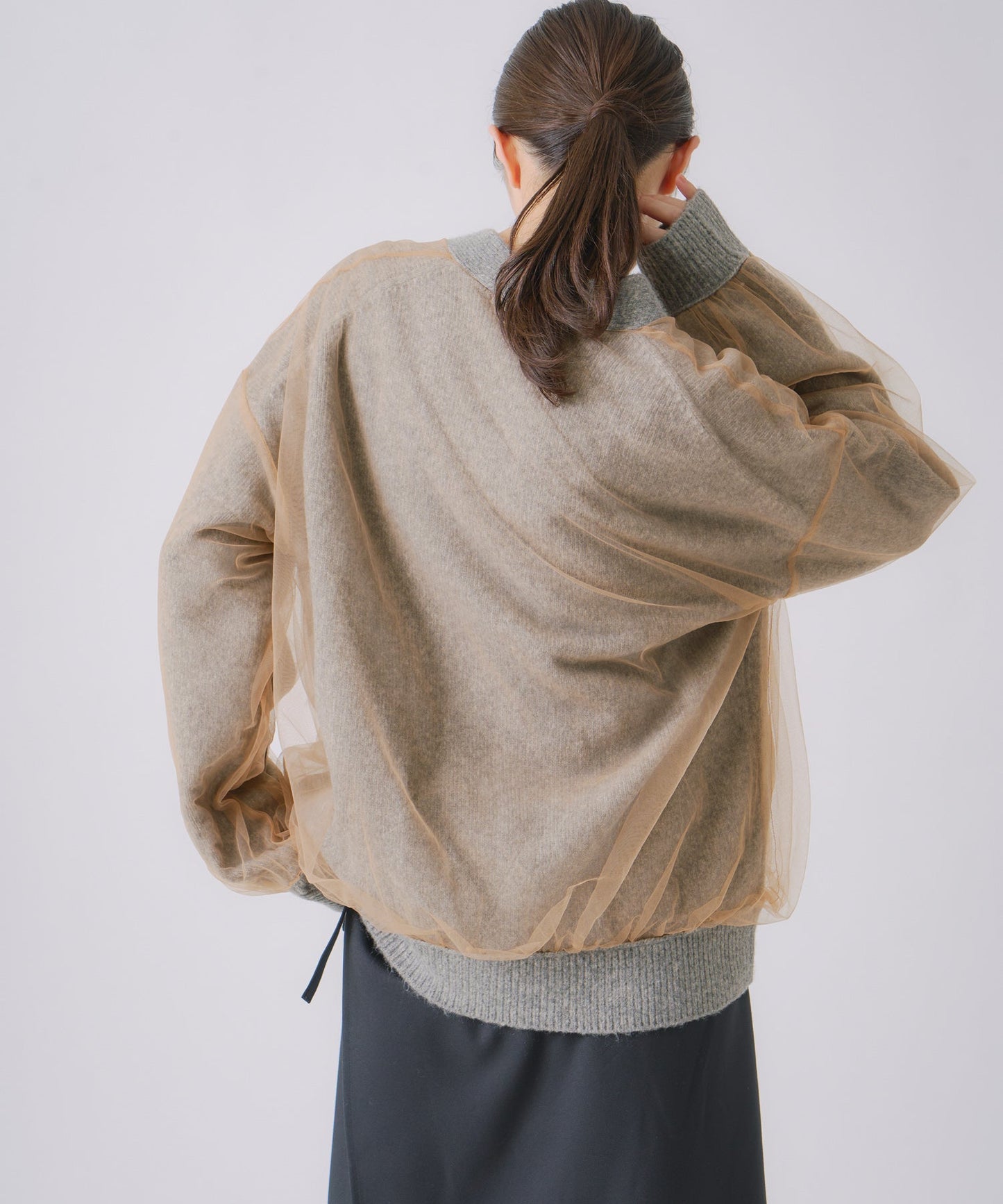 tulle layered knit cardigan / WHT25FKN4035