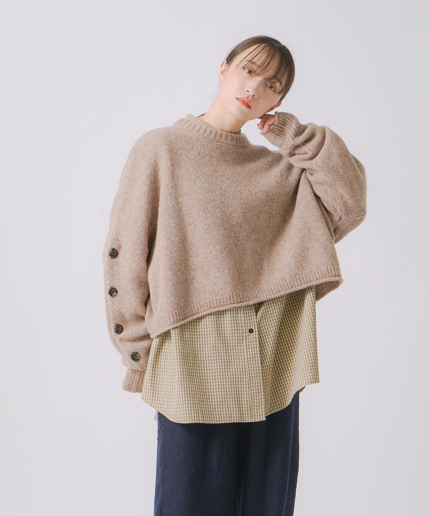 cashmere wide square knit / WHT25FKN4037