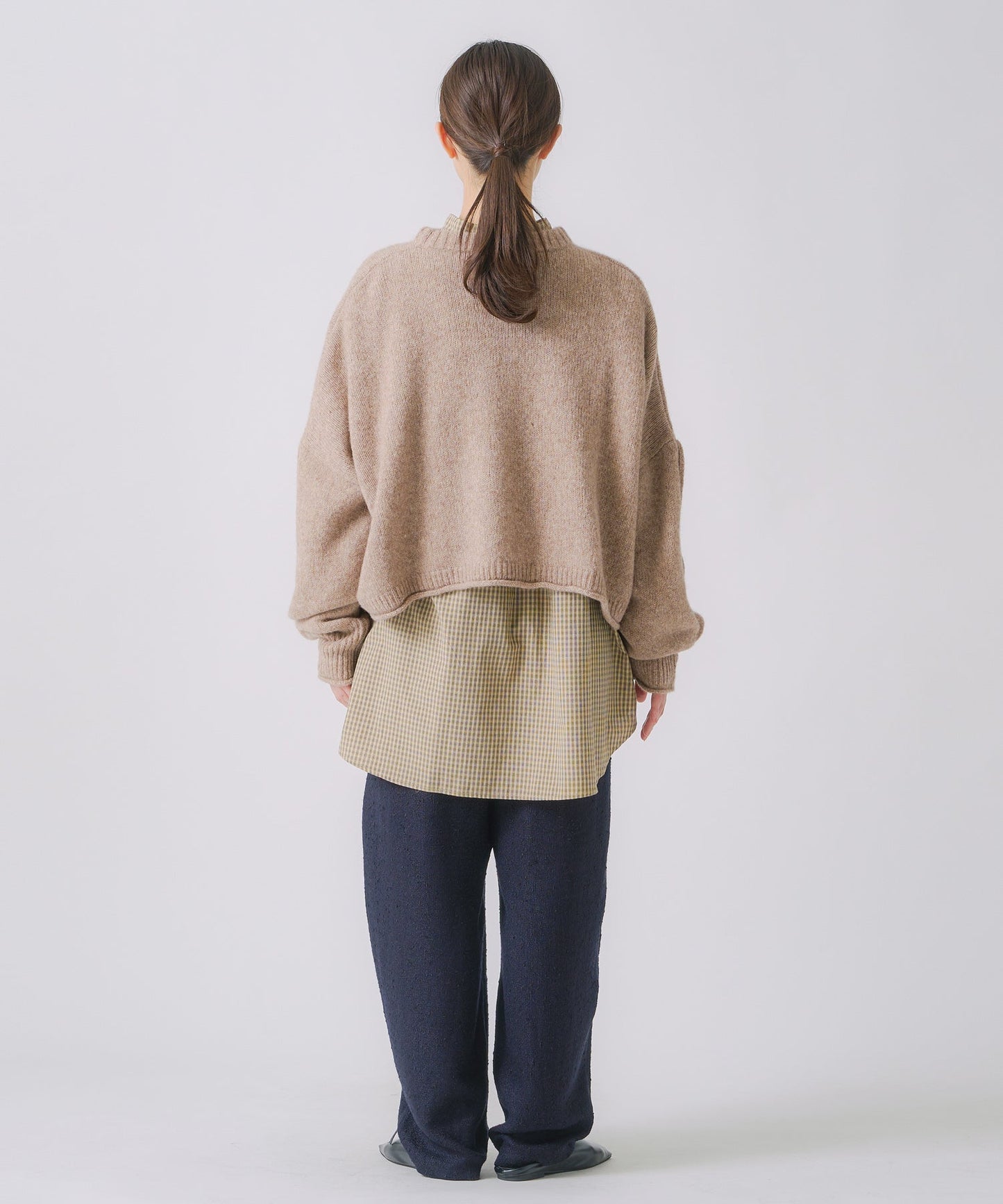 cashmere wide square knit / WHT25FKN4037