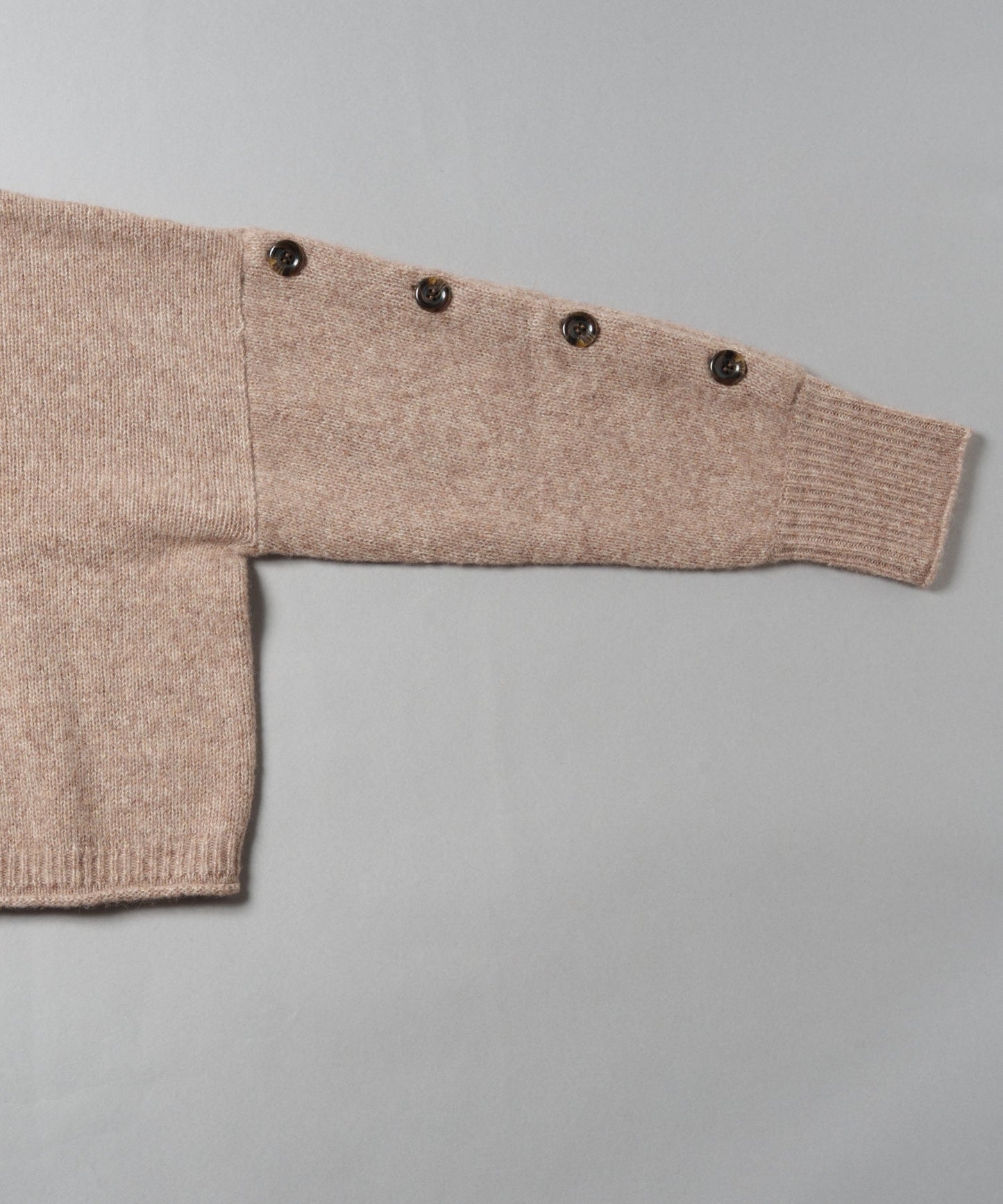 cashmere wide square knit / WHT25FKN4037
