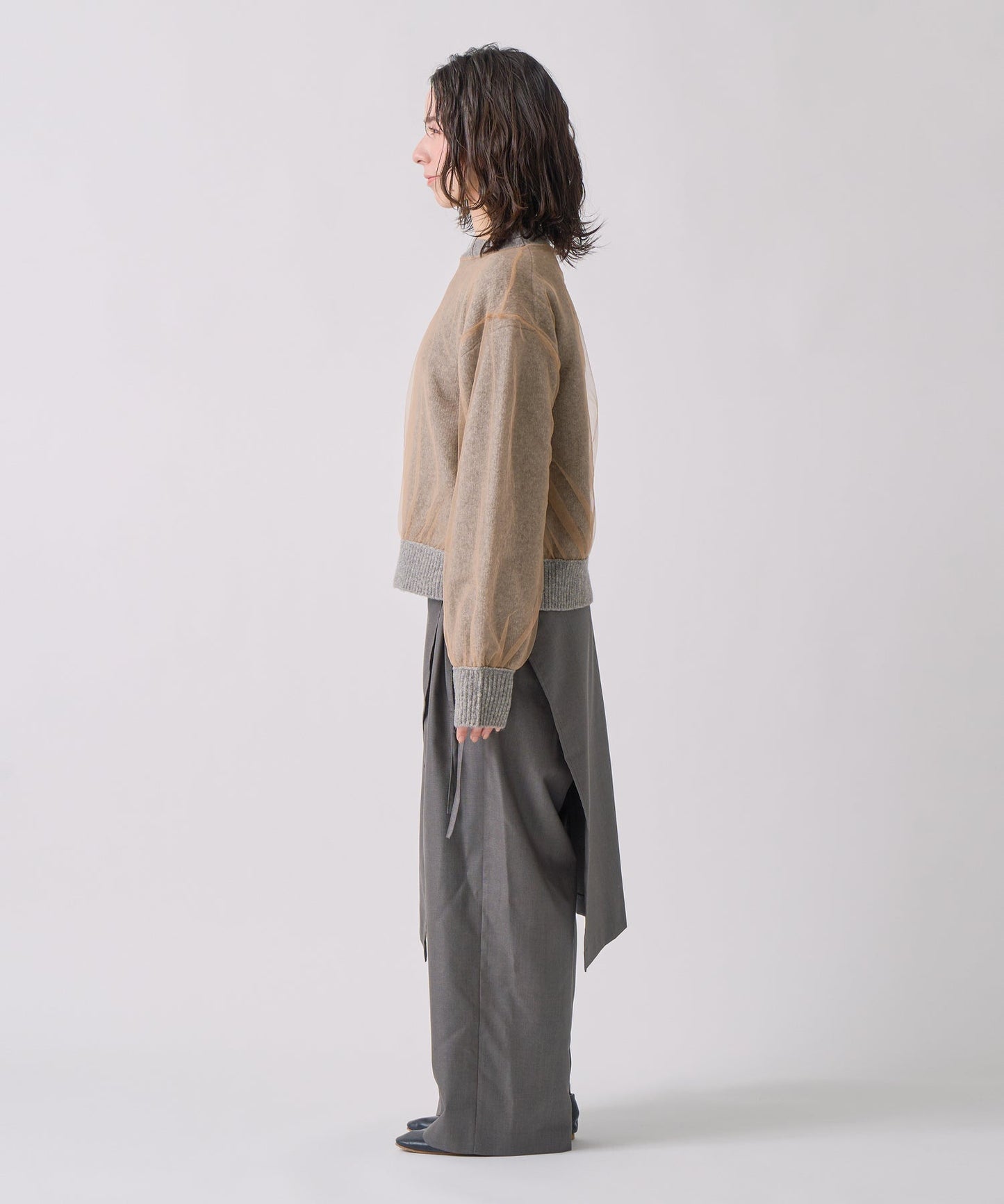 tulle layered knit / WHT25FKN4040