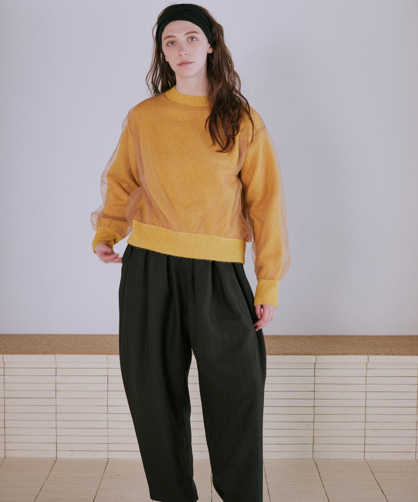 tulle layered knit / WHT25FKN4040