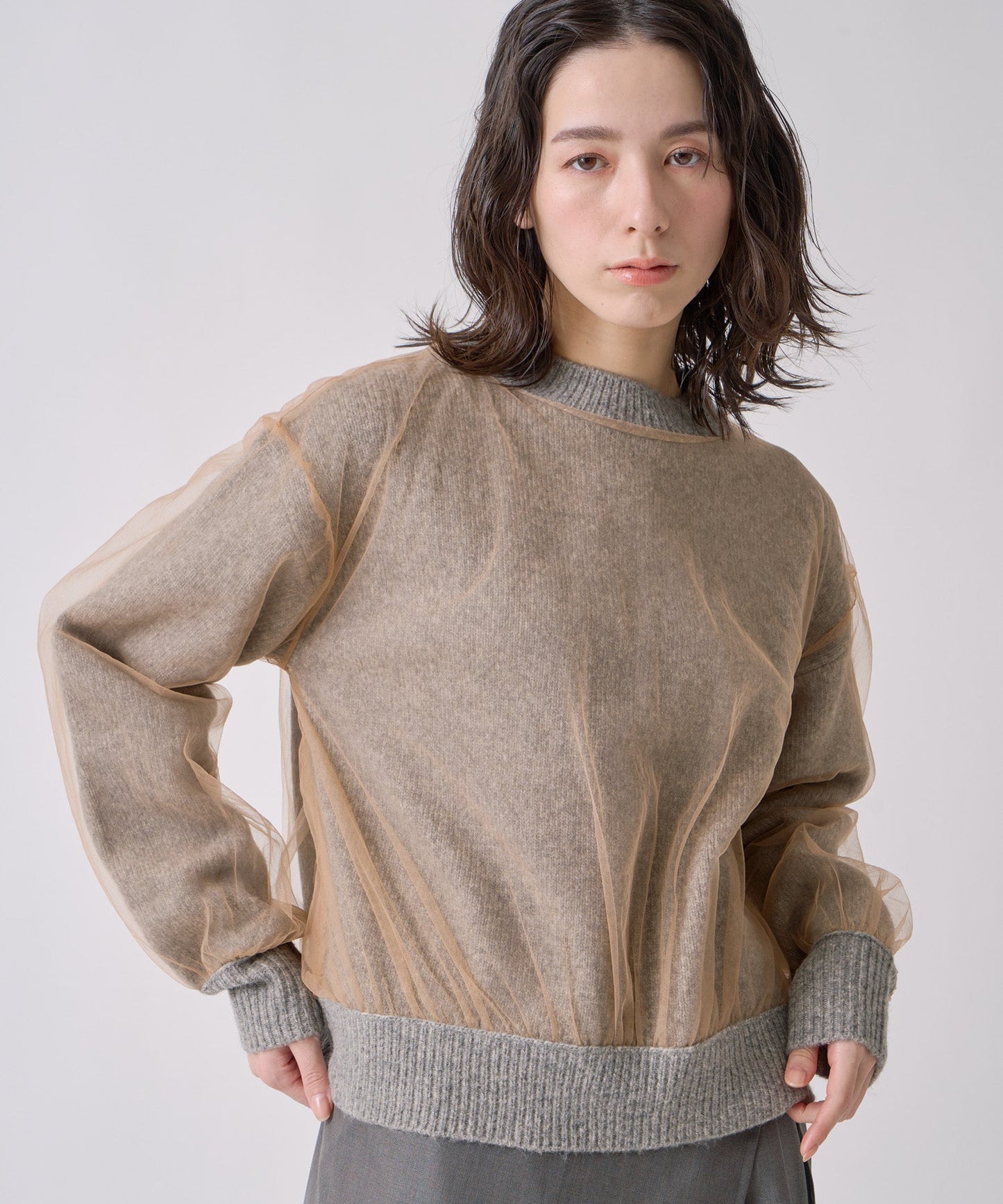 tulle layered knit / WHT25FKN4040