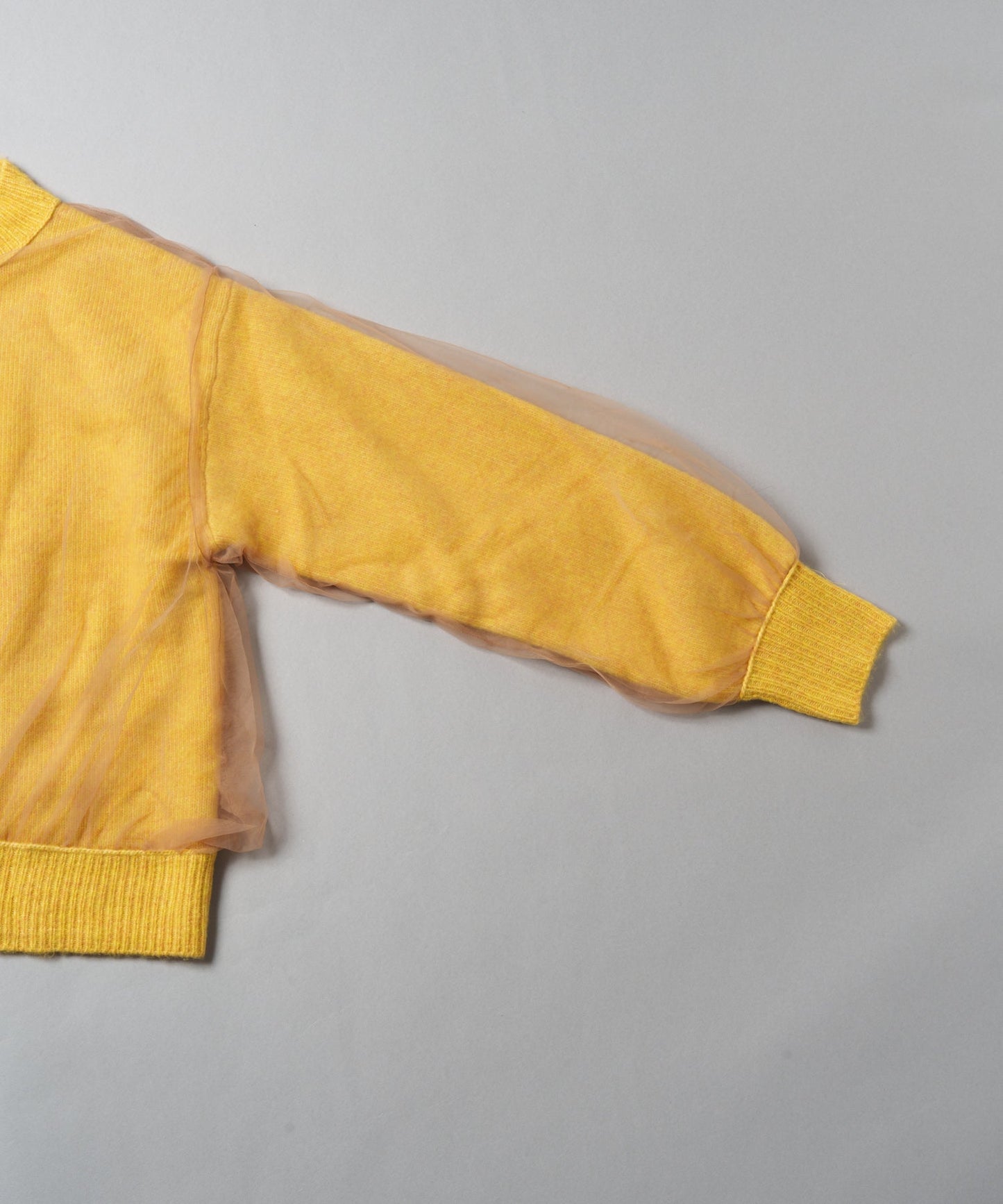tulle layered knit / WHT25FKN4040