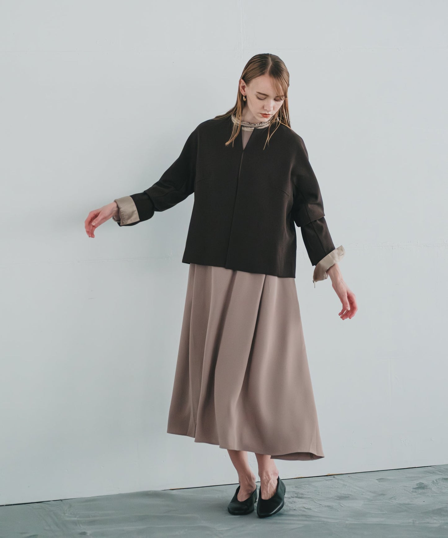 stand frill collar a line dress / WHT25FOP4073