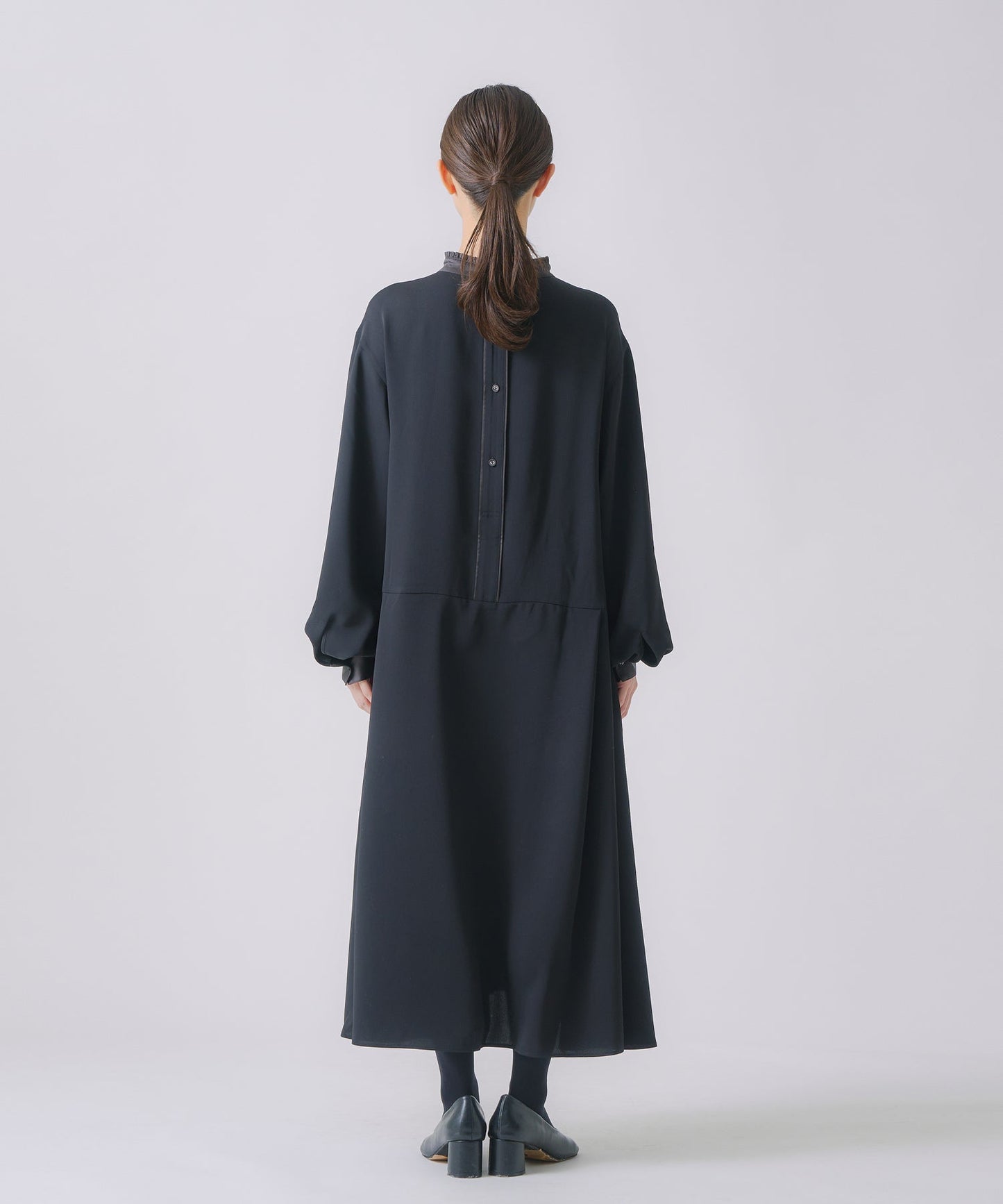 stand frill collar a line dress / WHT25FOP4073