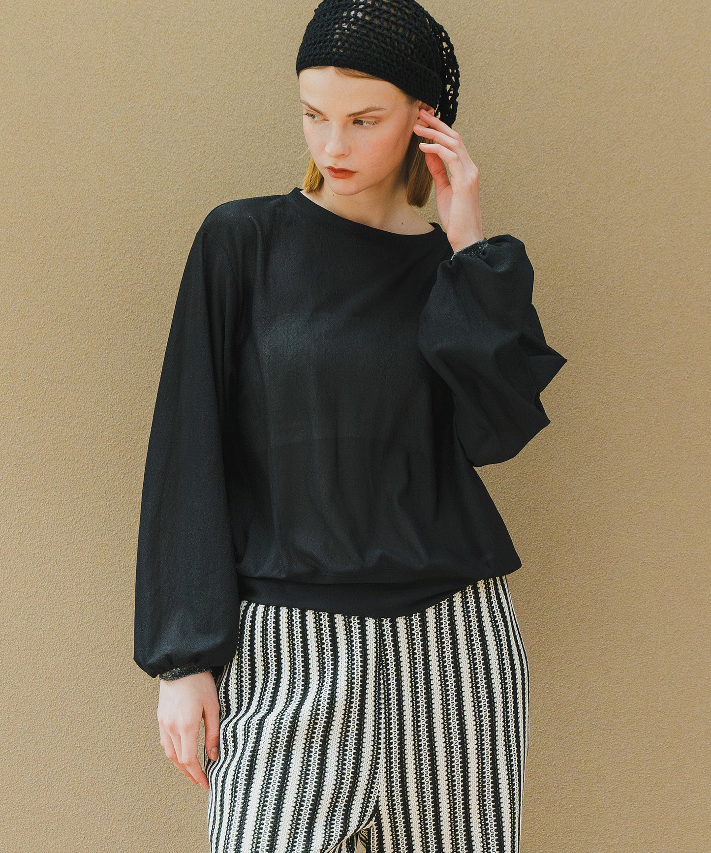 SHEER VOLUME SLEEVES BLOUSE / WHT25HBL4060